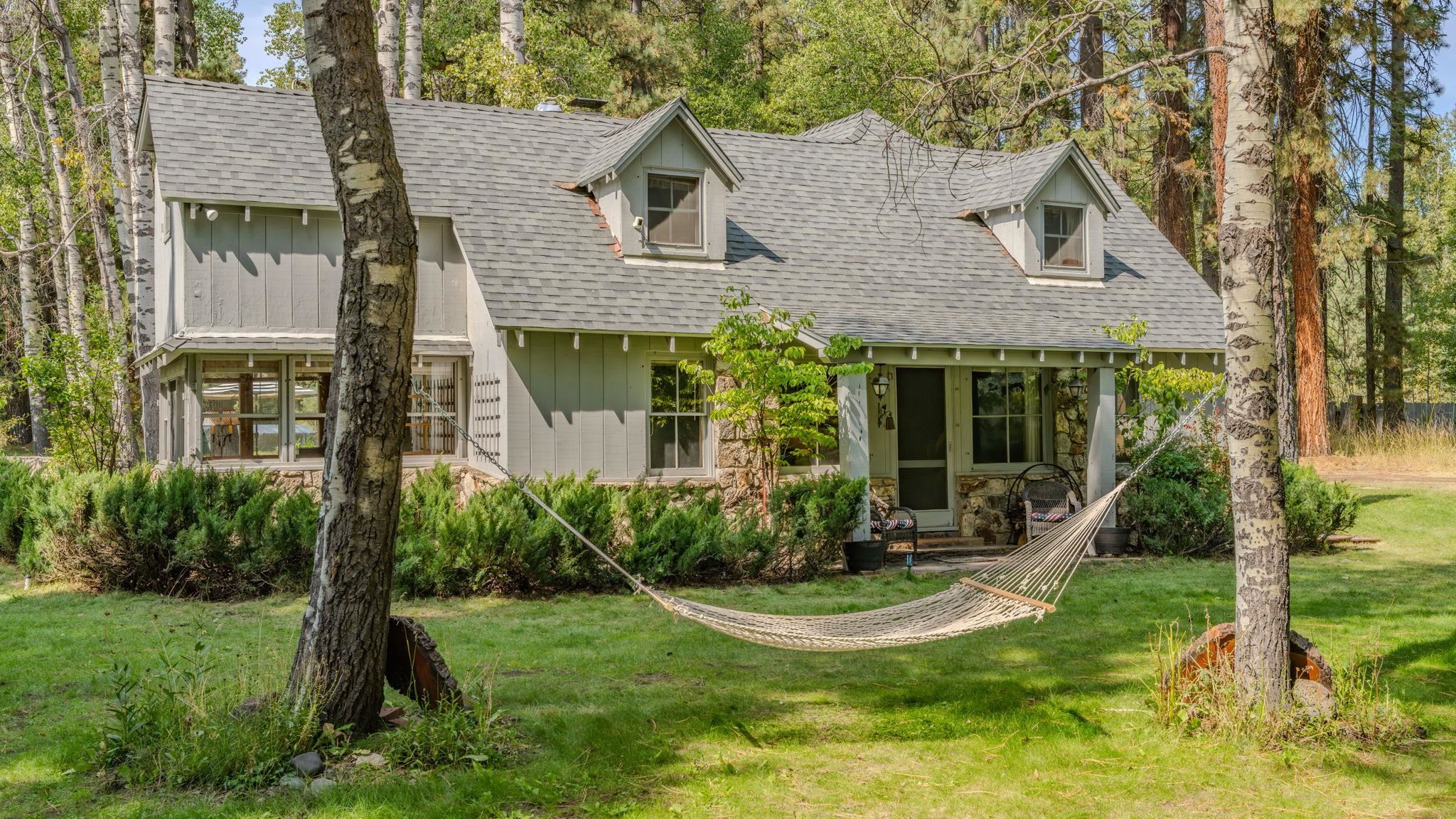 735 Feather River Drive
