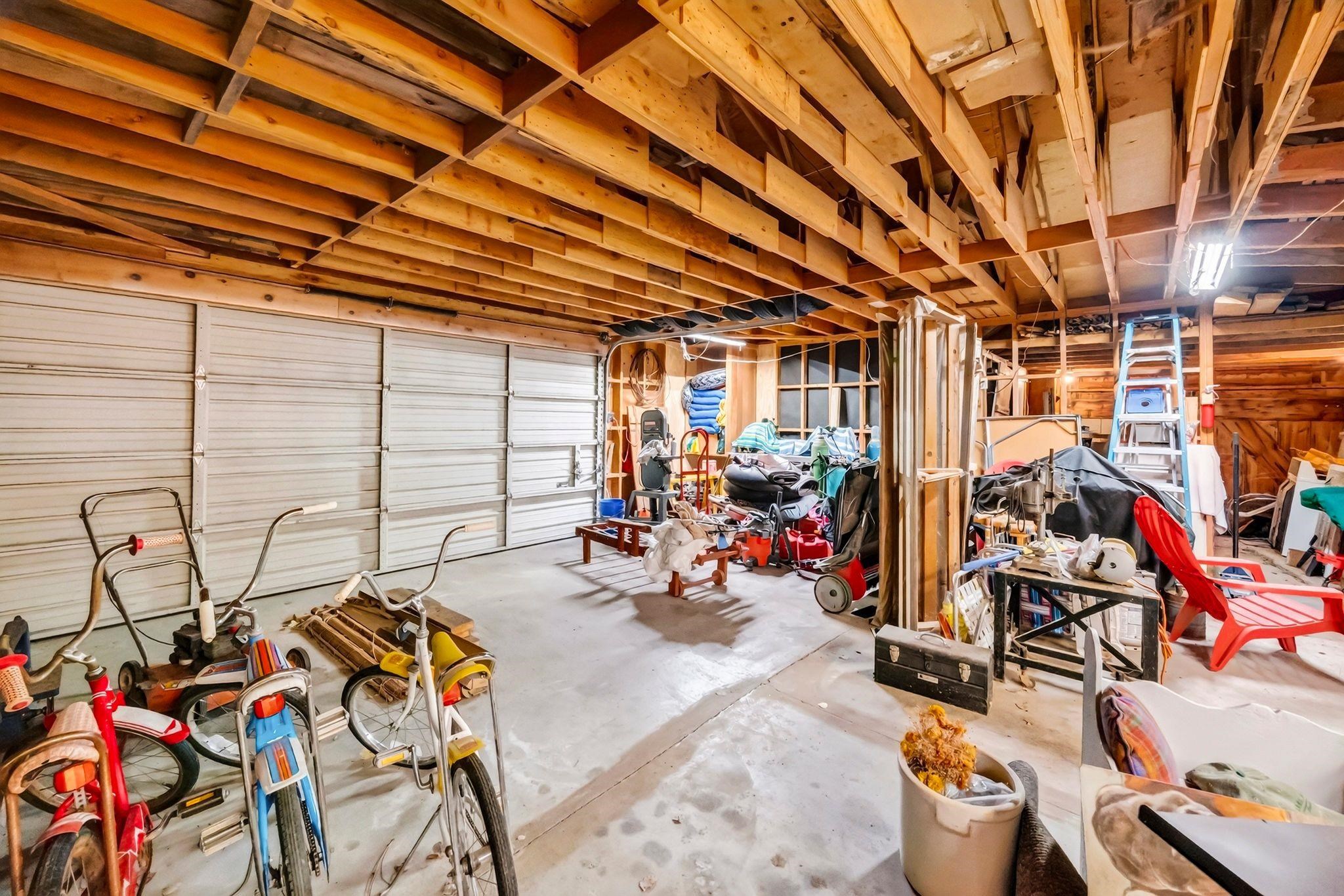 735 Feather River Drive