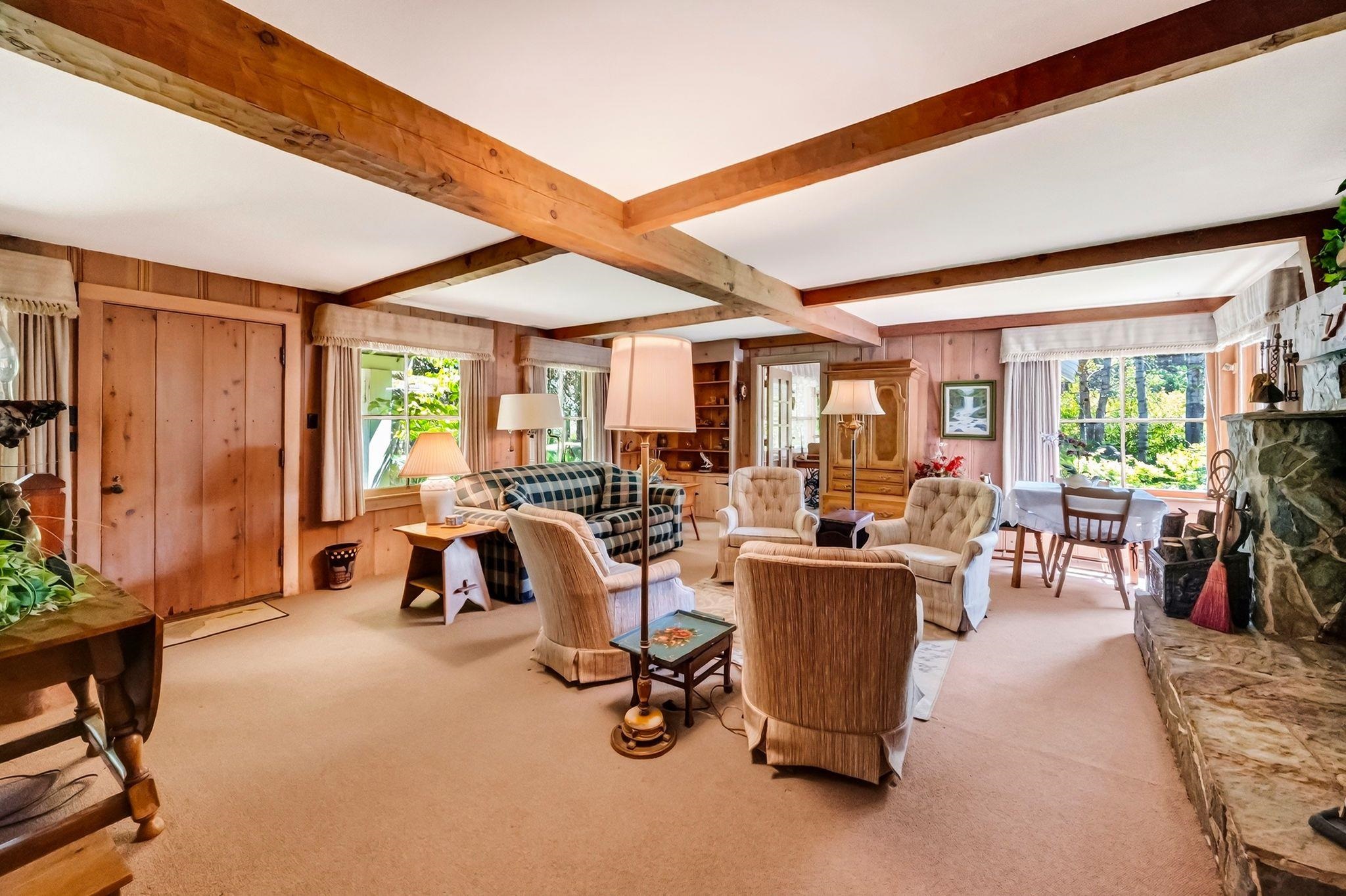 735 Feather River Drive