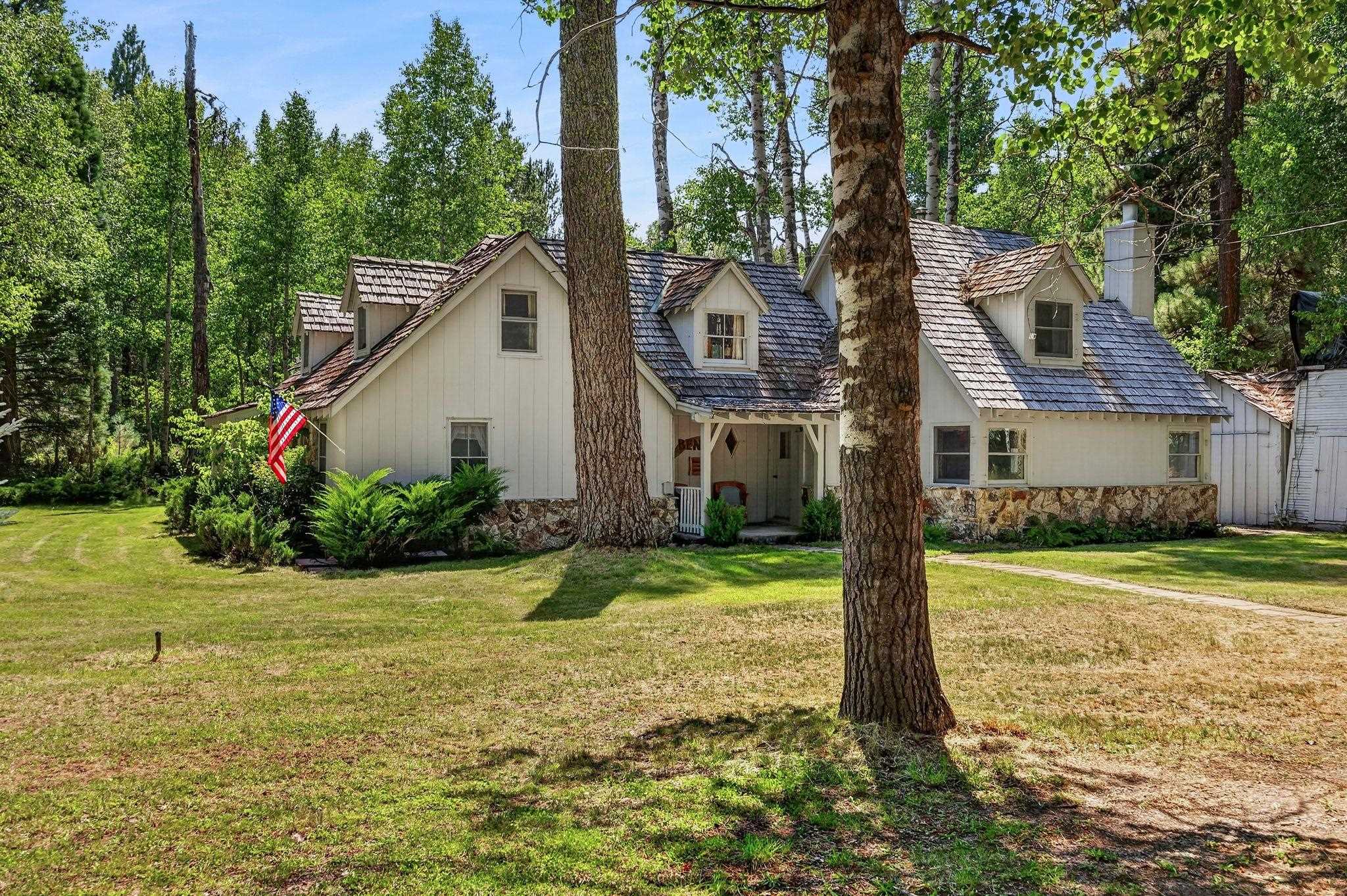 735 Feather River Drive