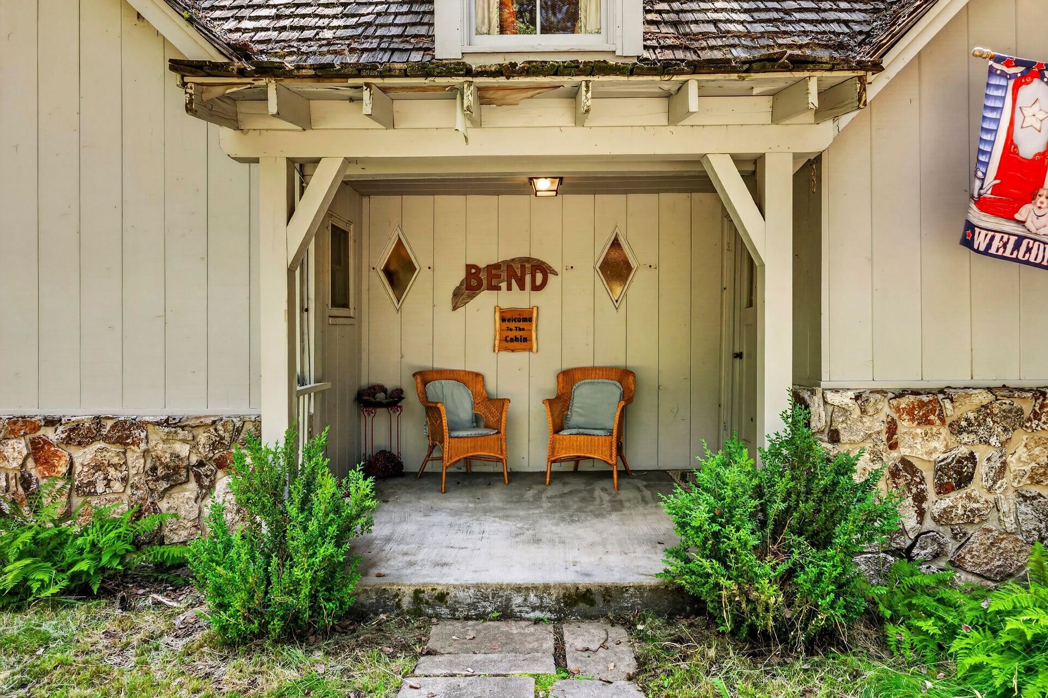 735 Feather River Drive