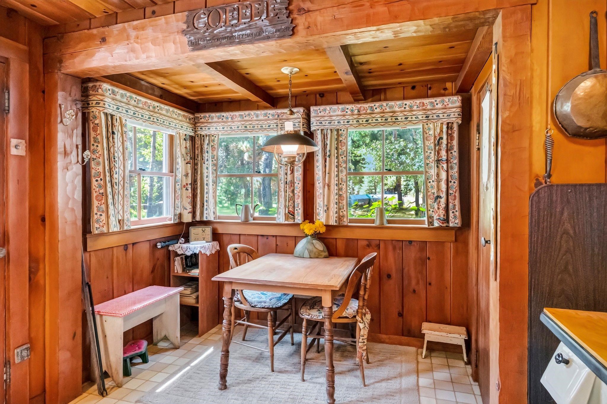 735 Feather River Drive