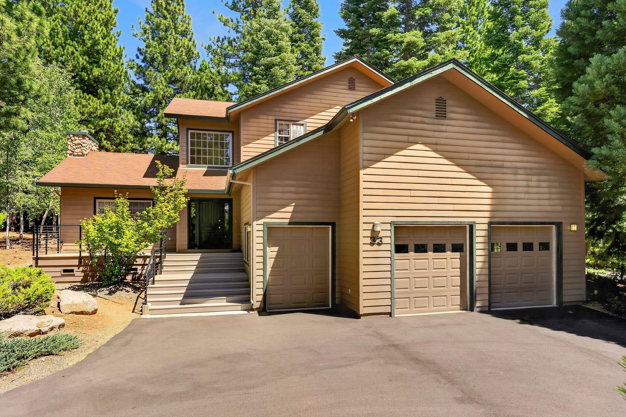 33 Manor Drive