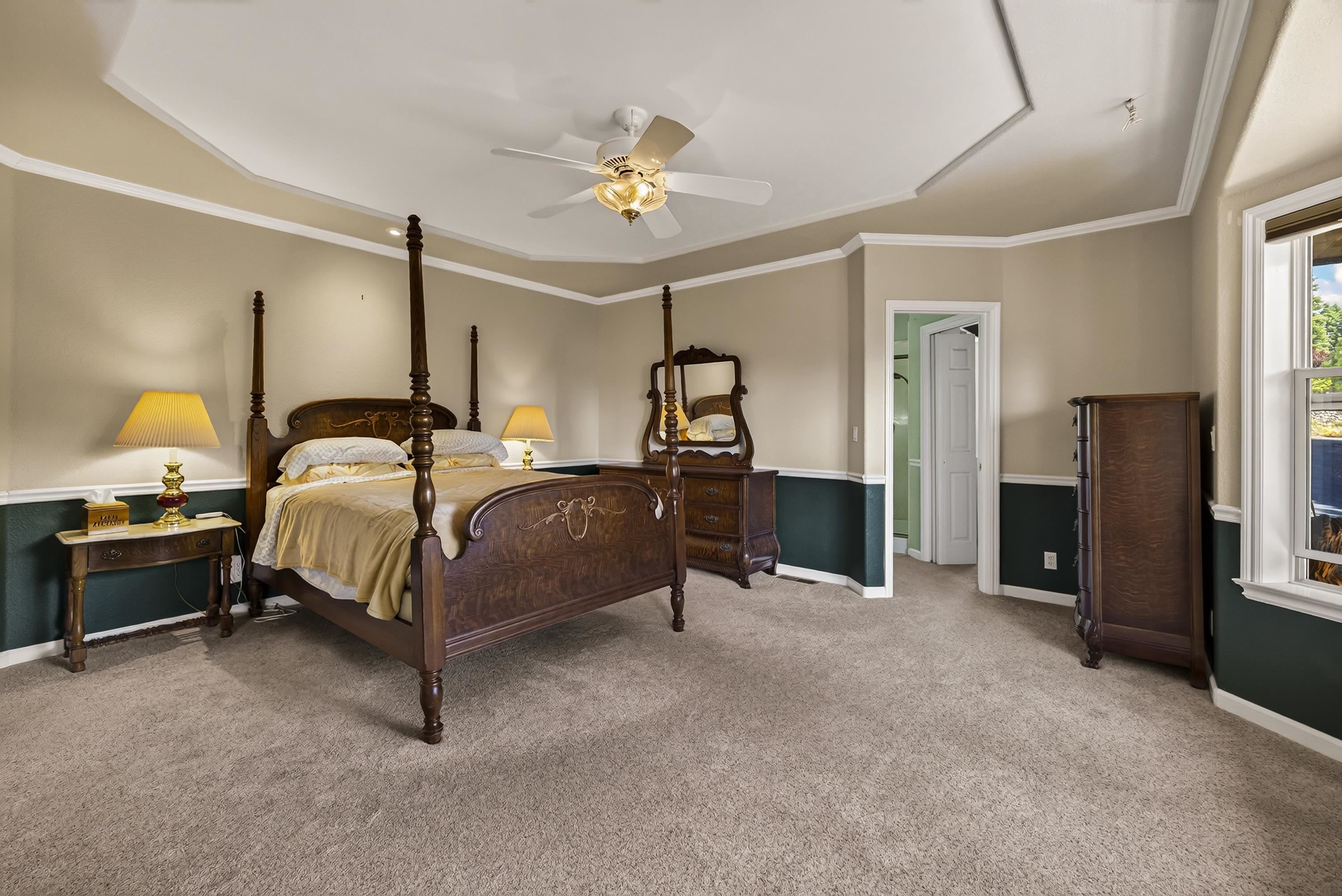 3382 Cedar Lane