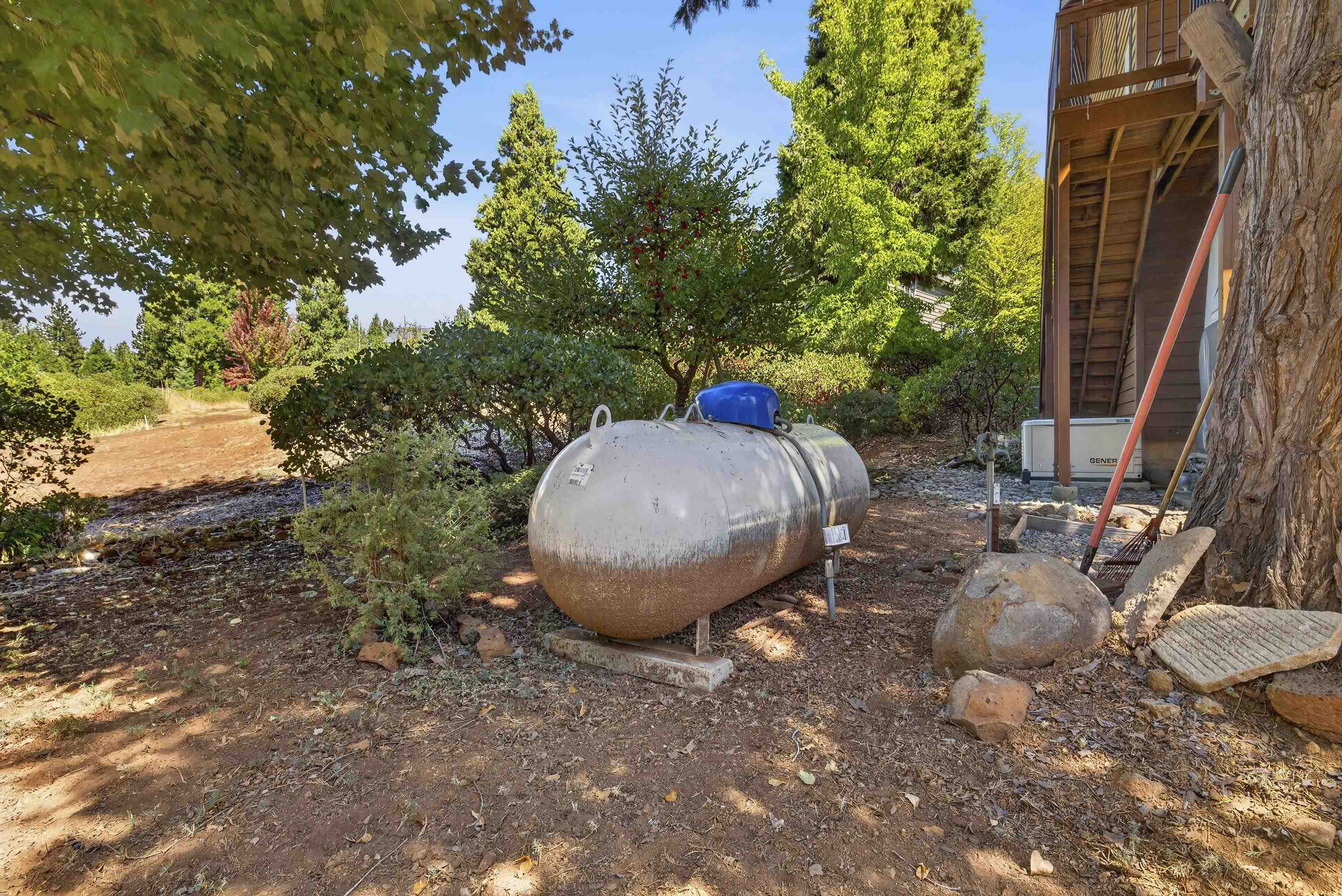 3382 Cedar Lane