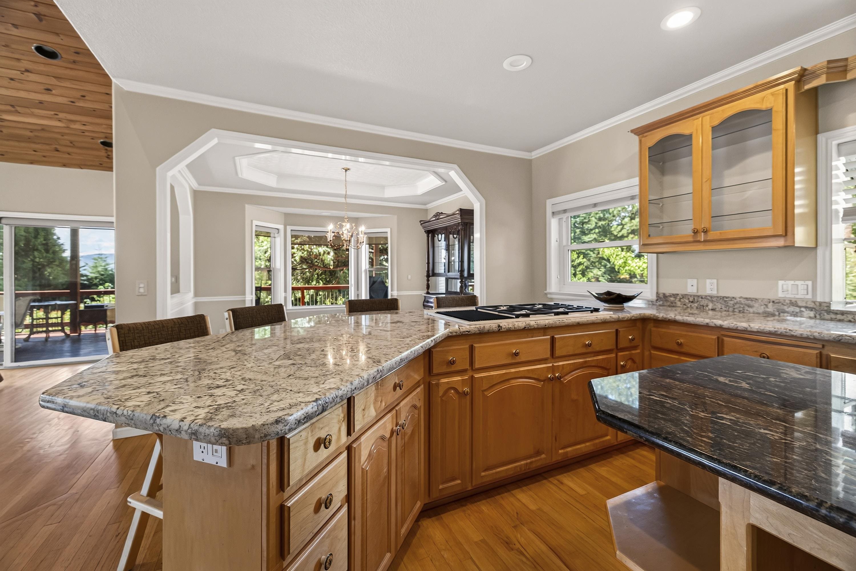 3382 Cedar Lane
