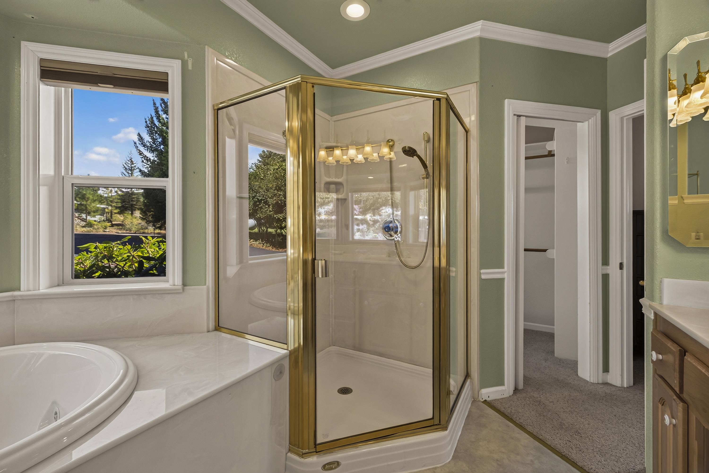 3382 Cedar Lane
