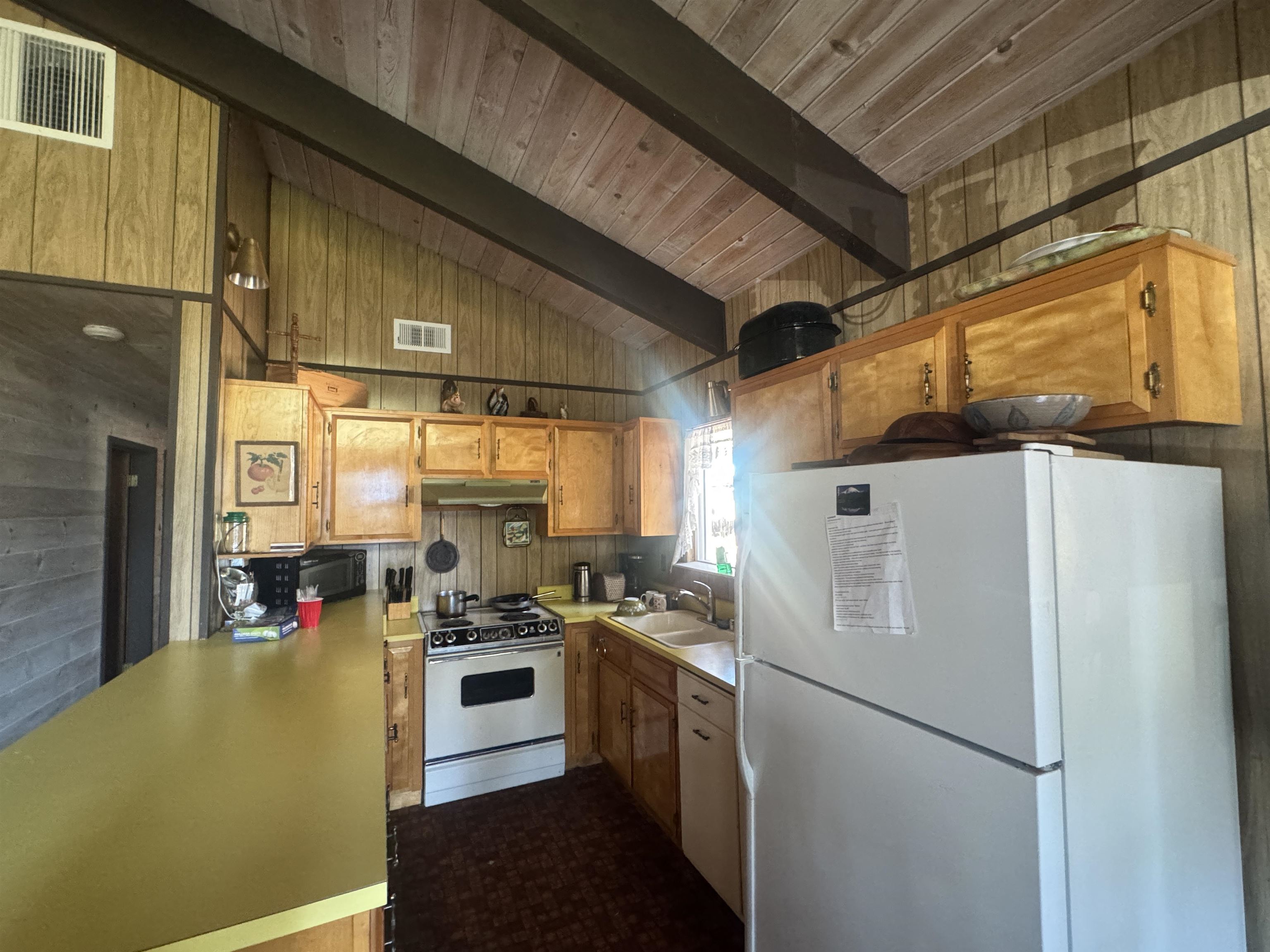 1419 Peninsula Drive