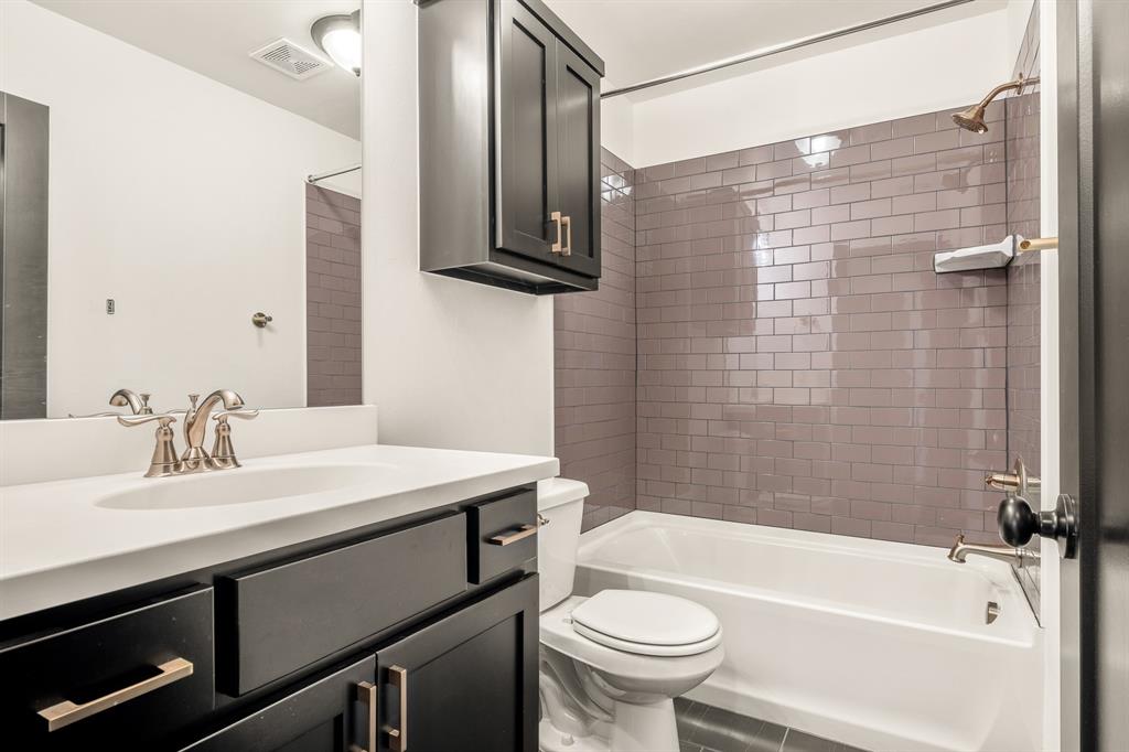 3824 NW 177th Street