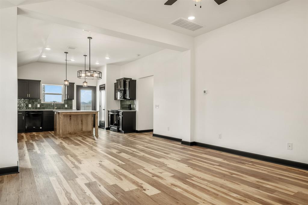 3824 NW 177th Street