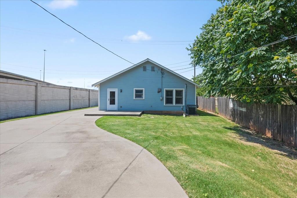 105 NW 24th Street
