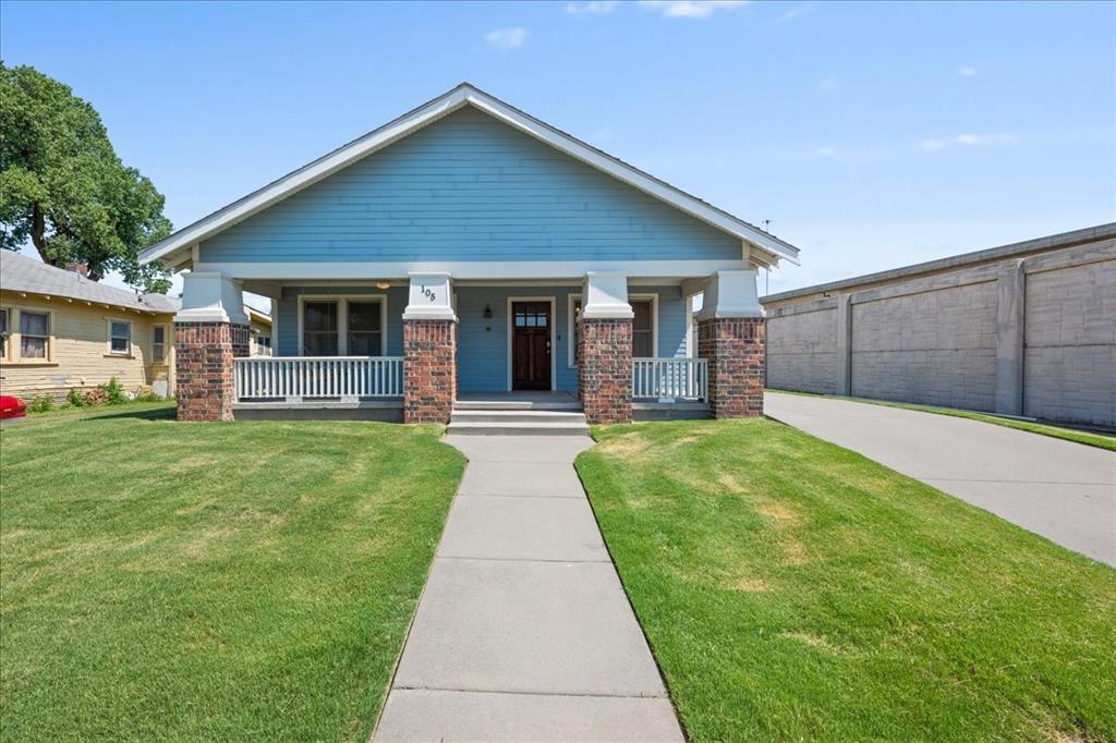 105 NW 24th Street