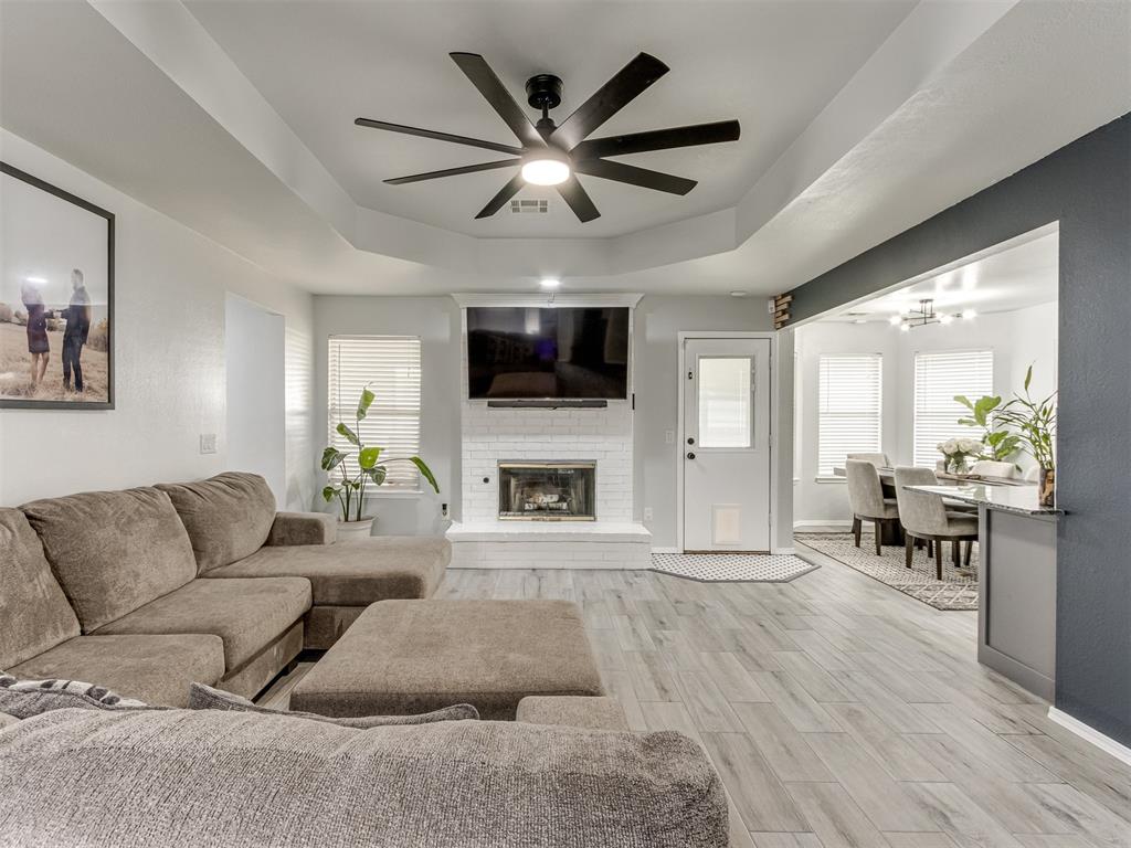 10404 NW 45th Street