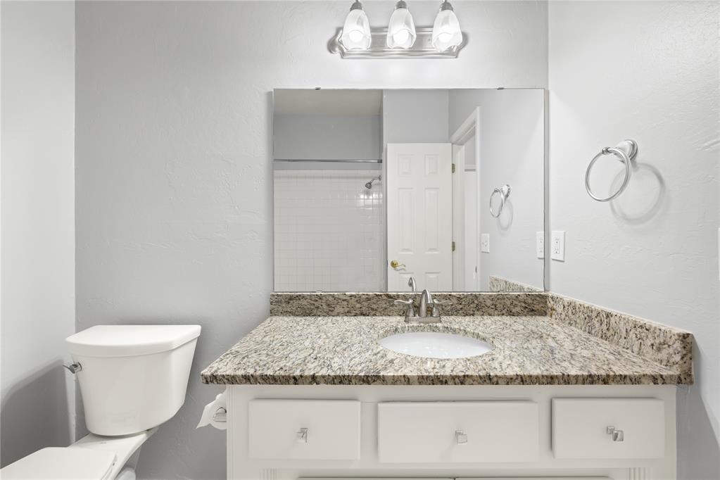 544 NW 172nd Place Unit: 8015998877