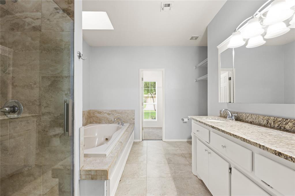 544 NW 172nd Place Unit: 8015998877