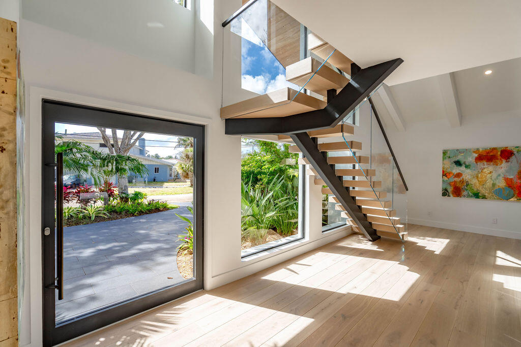 3001 NE 52nd Street