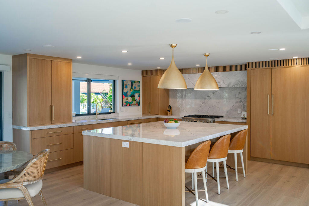3001 NE 52nd Street