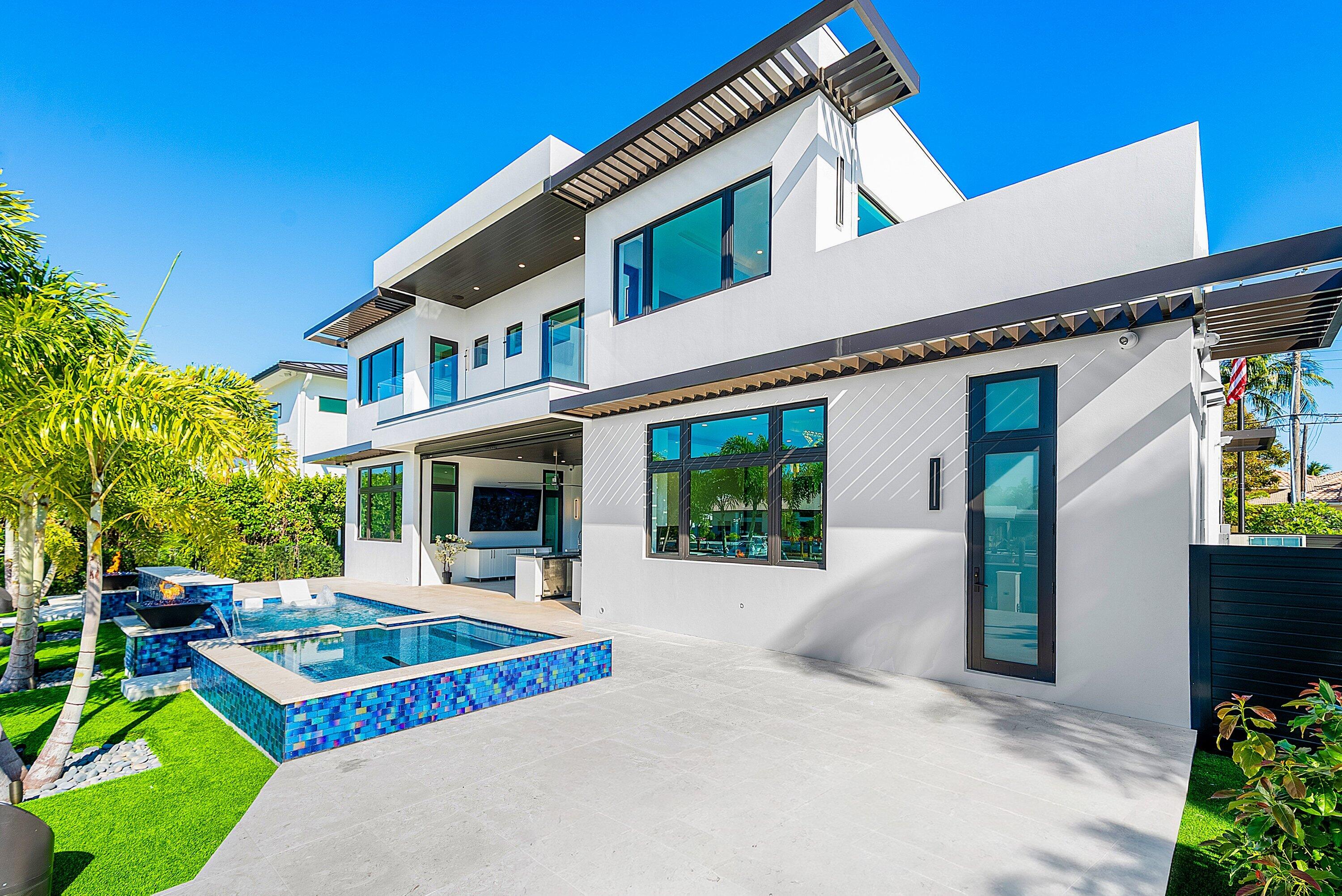 2650 NE 48th Court