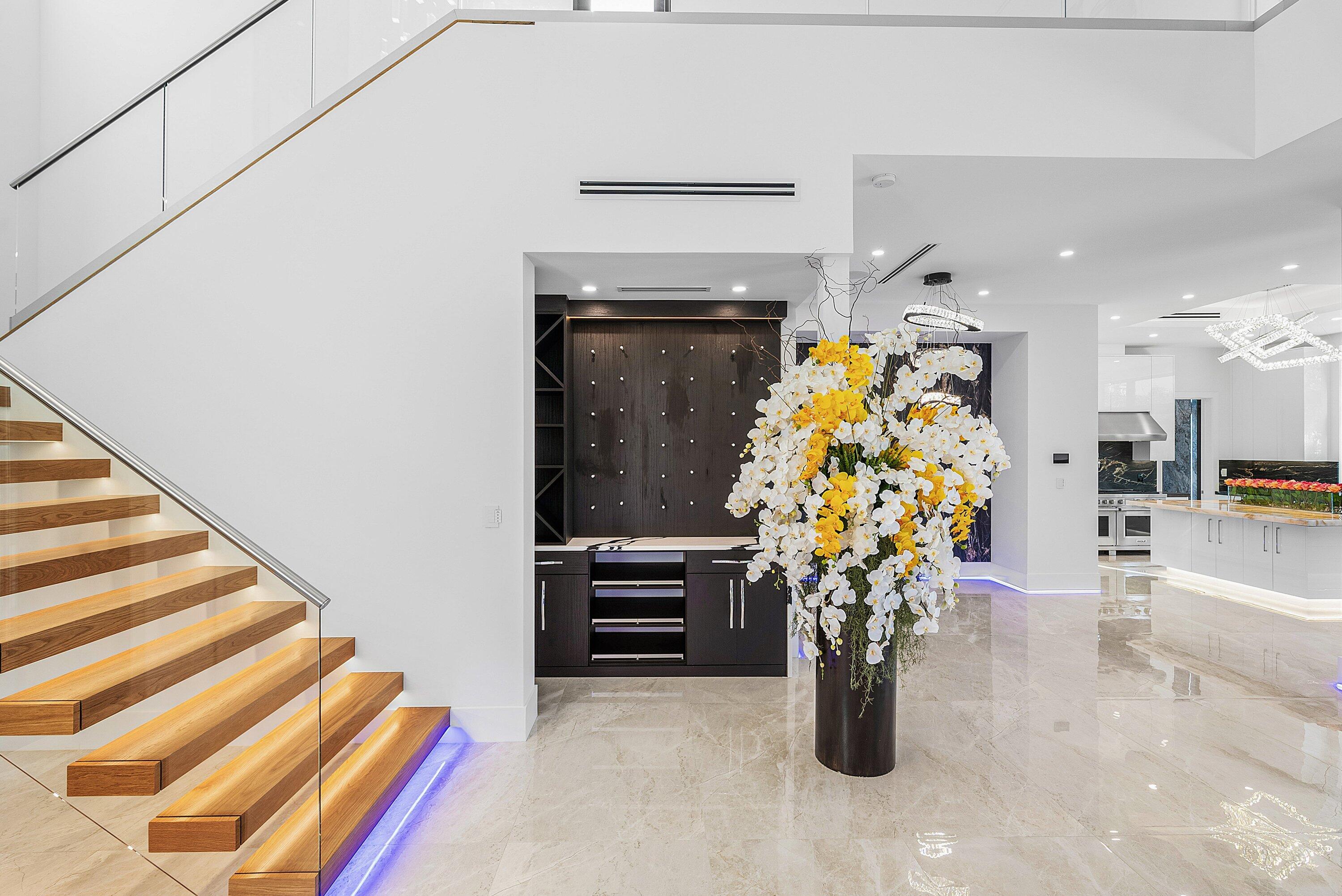 2650 NE 48th Court