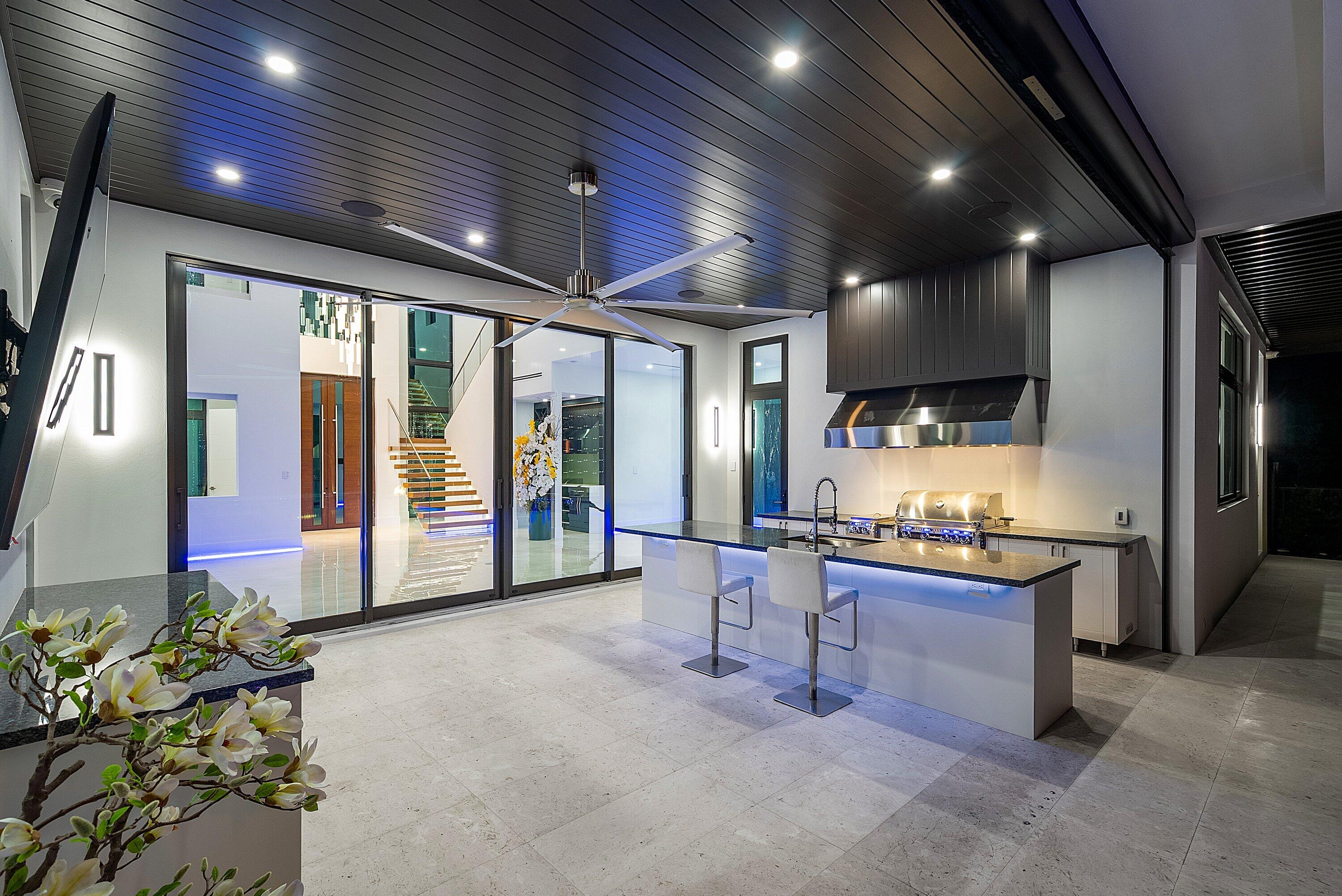 2650 NE 48th Court
