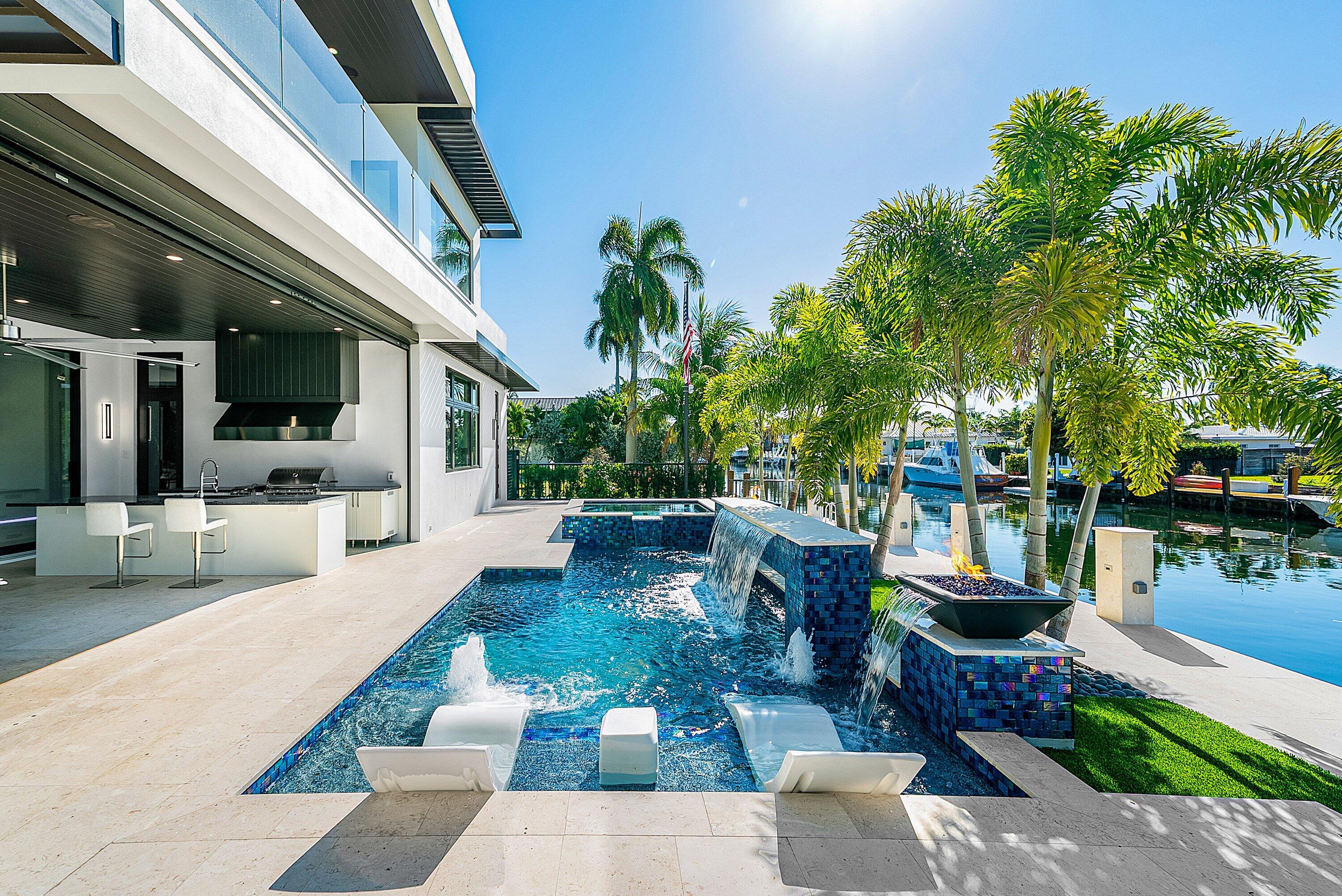 2650 NE 48th Court
