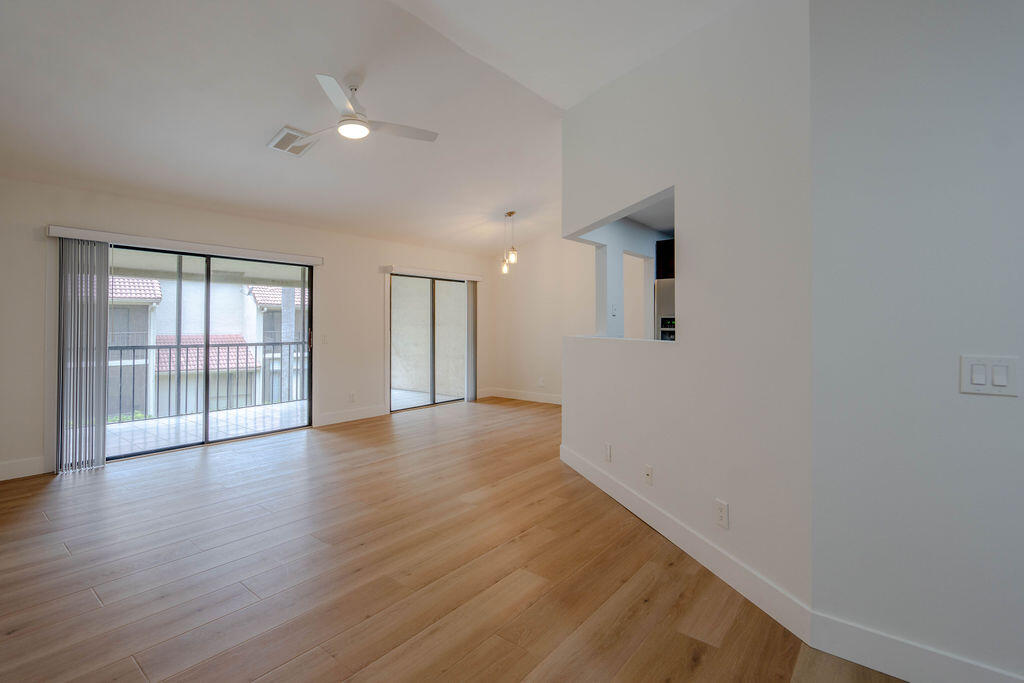 5710 Coach House Circle G