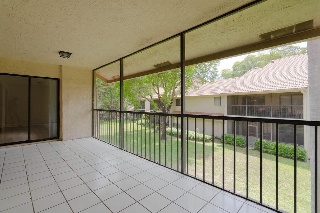 5710 Coach House Circle G