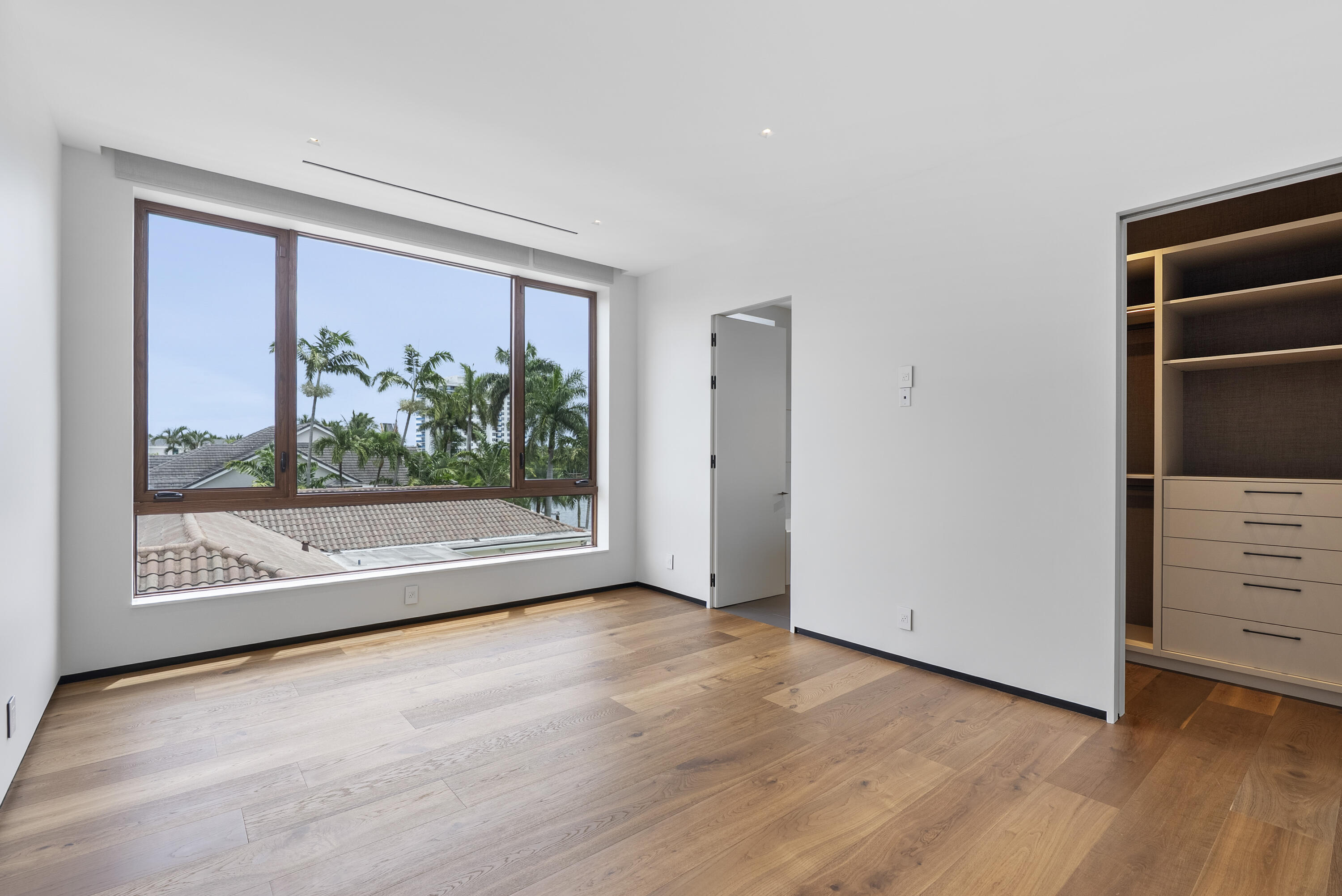 2600 NE 24TH Street