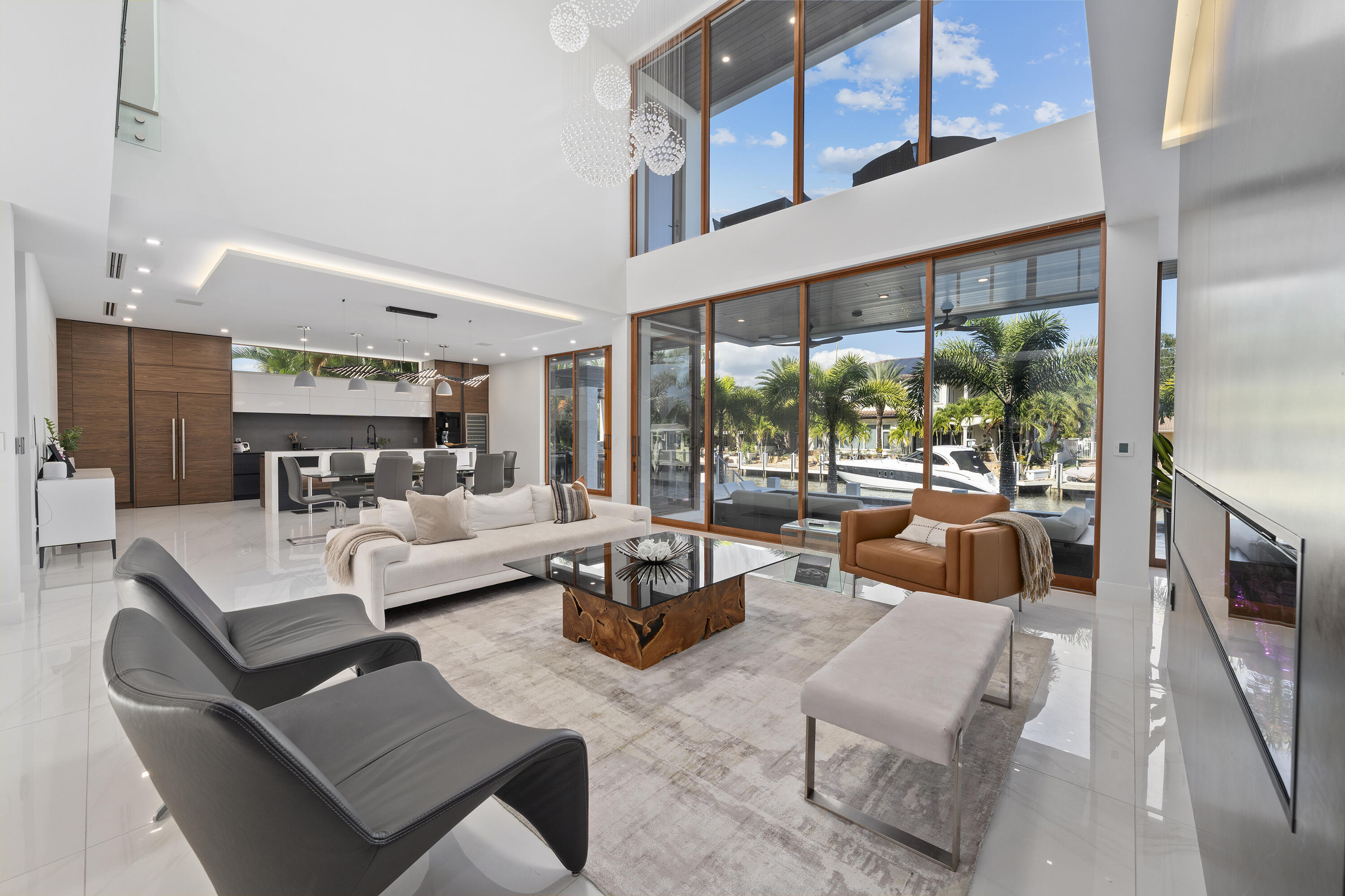 2631 NE 48TH Court
