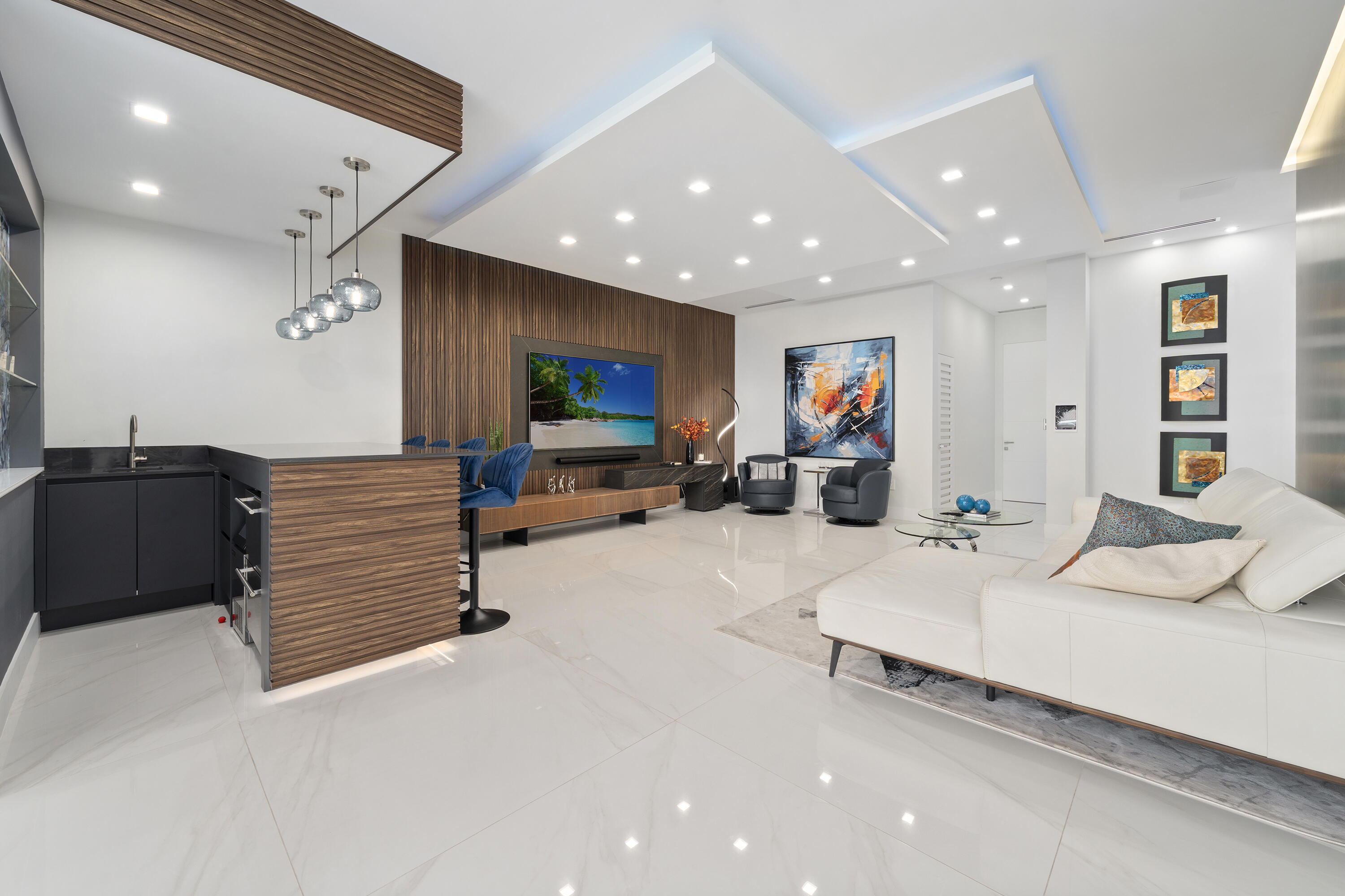 2631 NE 48TH Court