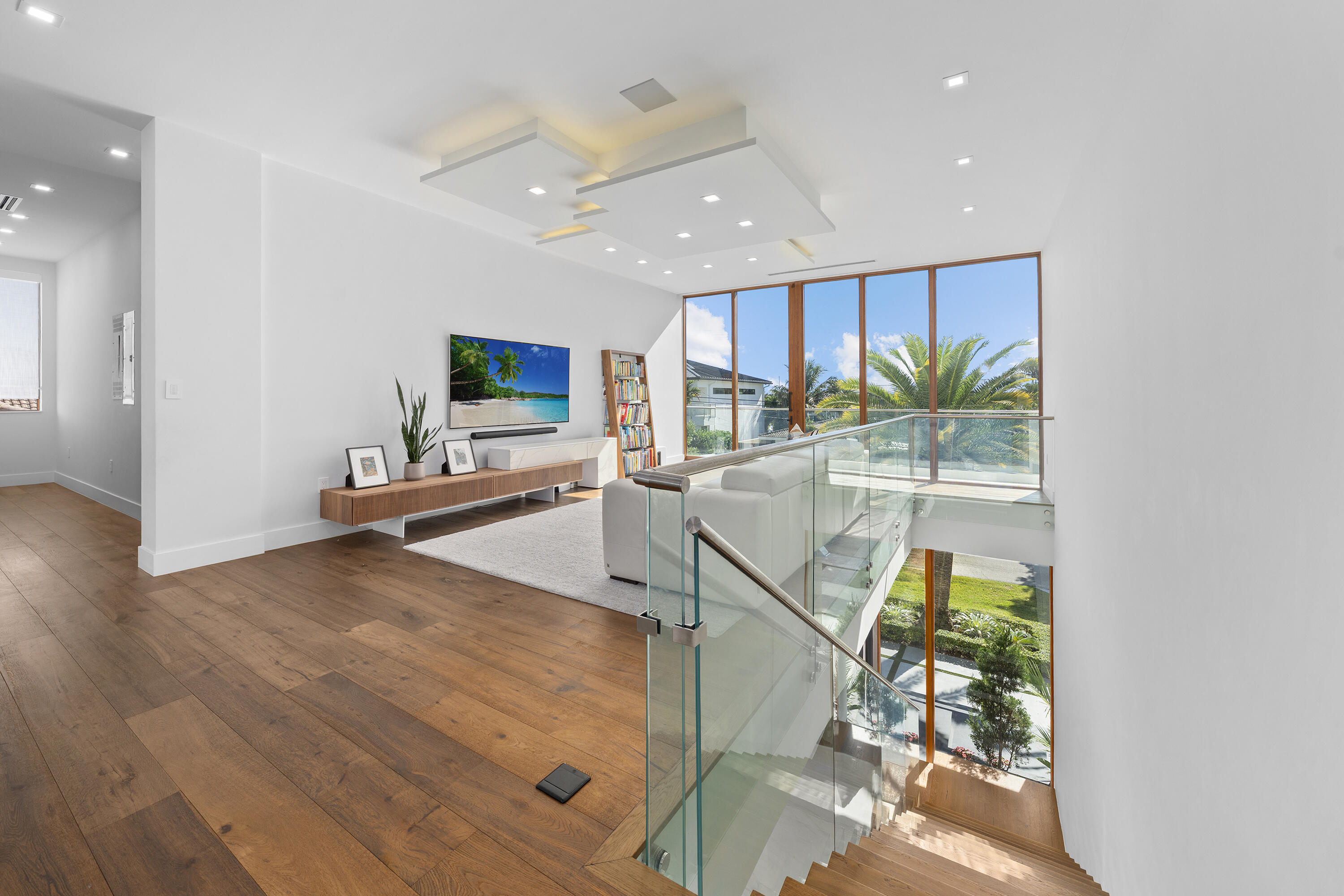 2631 NE 48TH Court