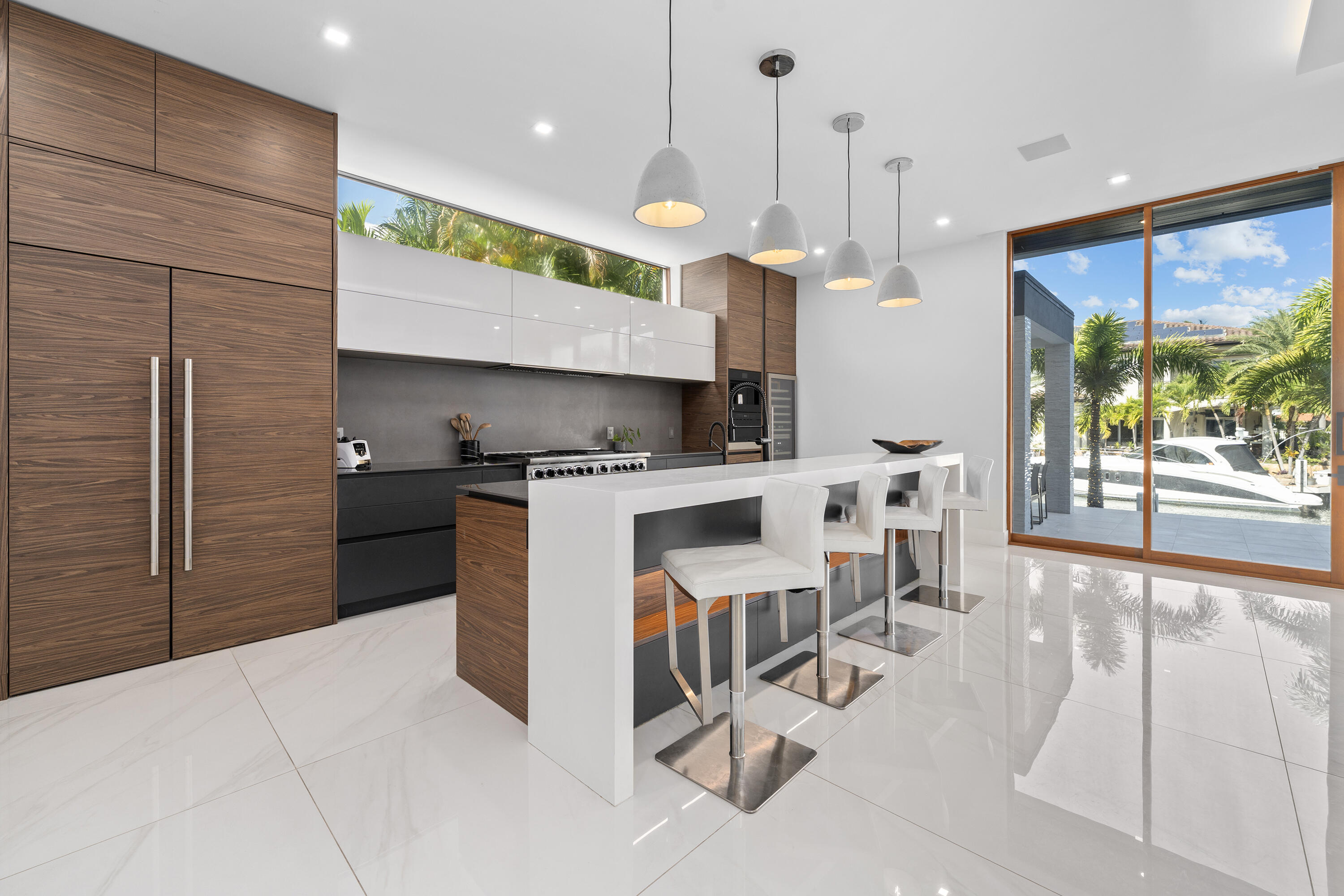 2631 NE 48TH Court