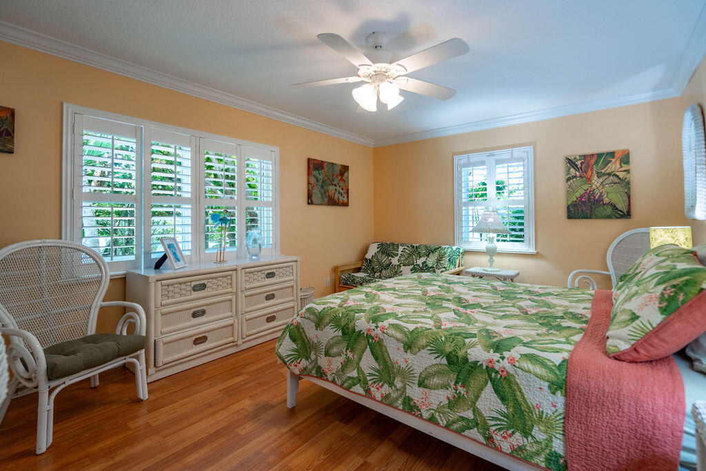 2823 NE 35TH Court