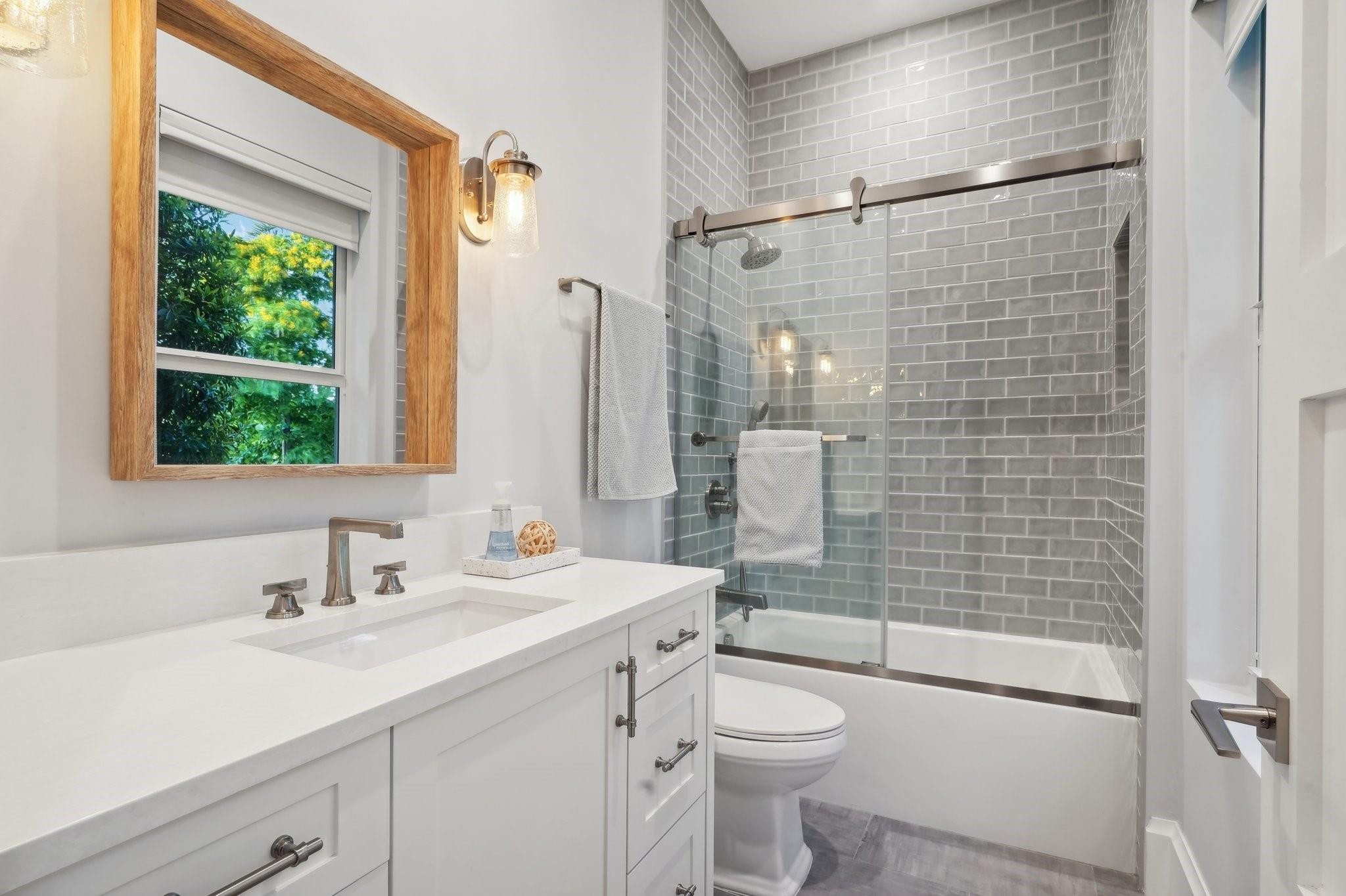 1409 SE 13th Street