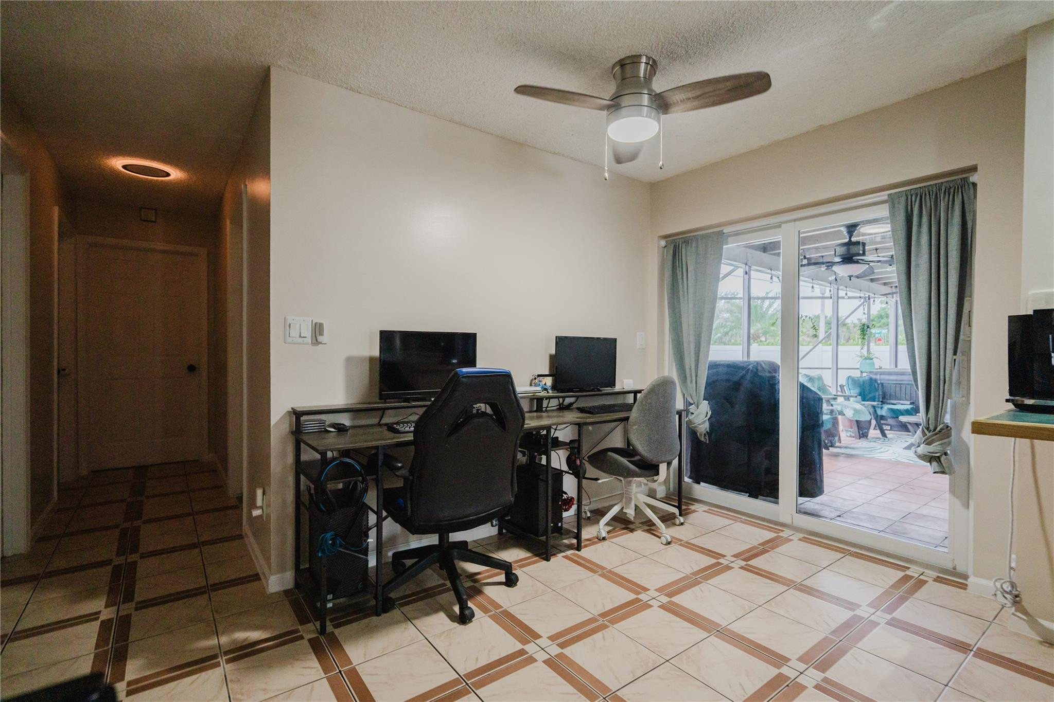 8816 SW 18th Road
