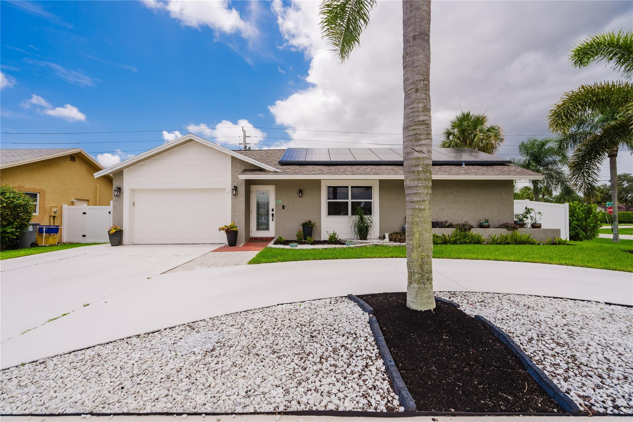 8816 SW 18th Road
