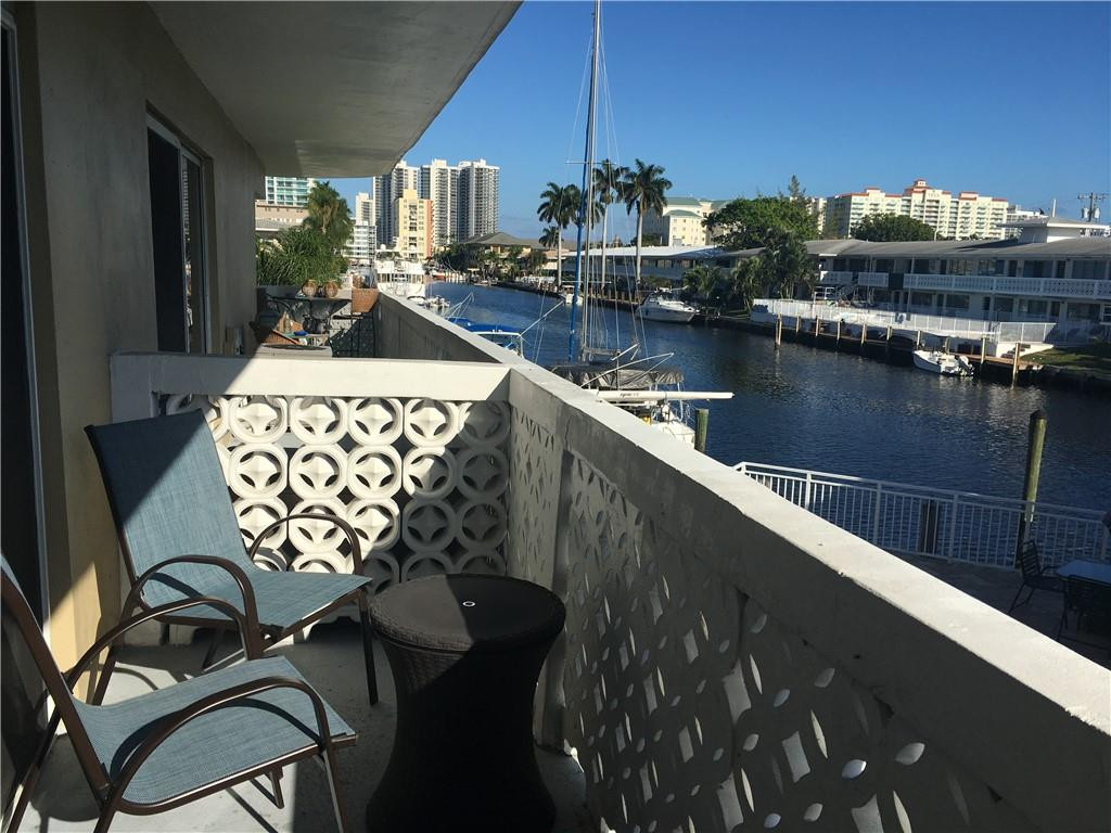 3220 Bayview Drive 214