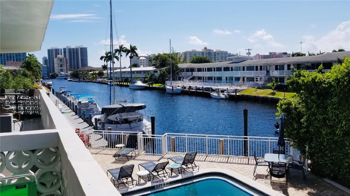 3220 Bayview Drive 214