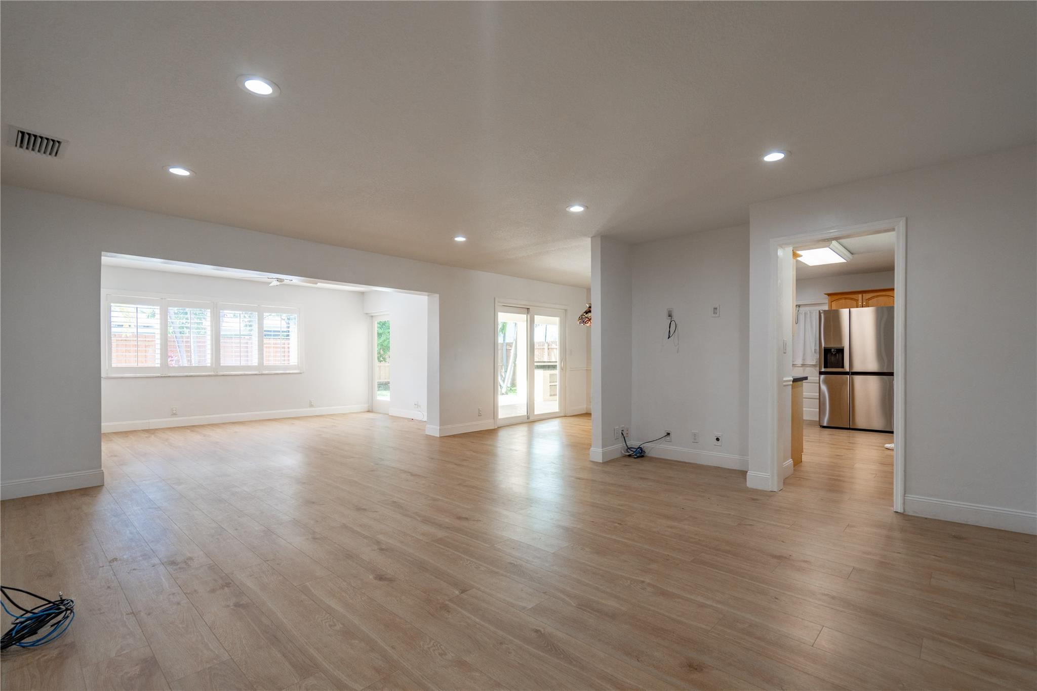 2742 NE 32nd Street