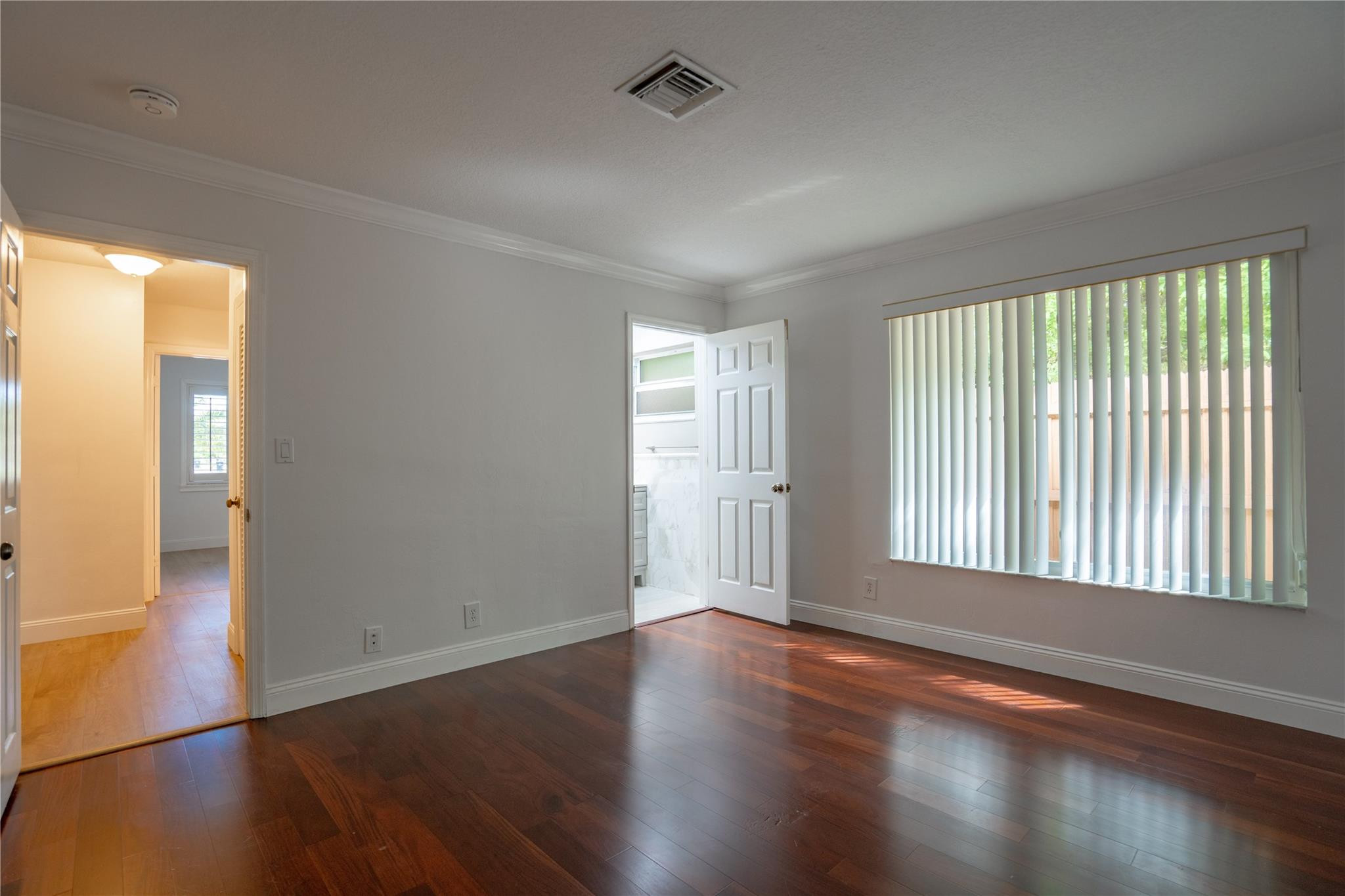 2742 NE 32nd Street