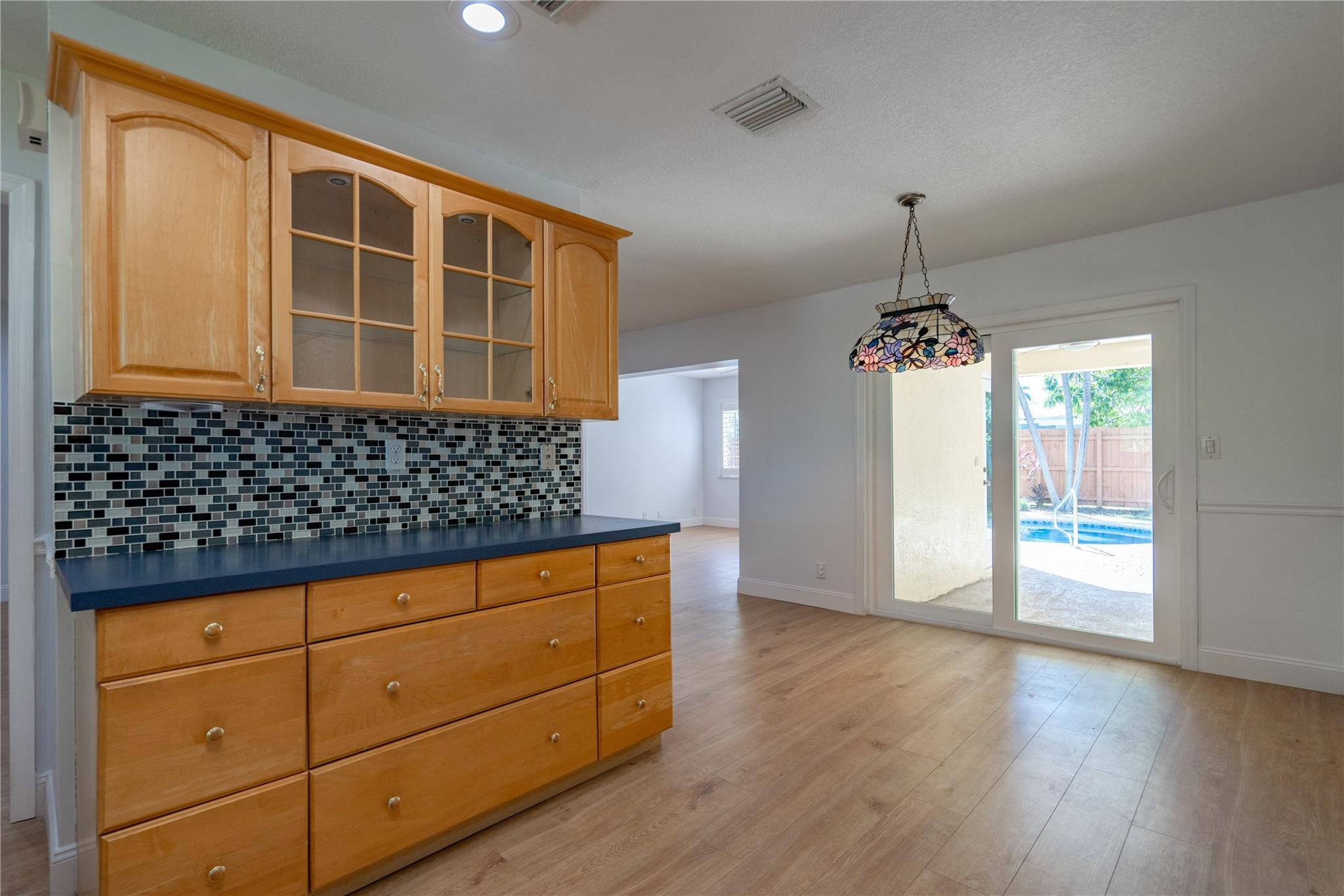 2742 NE 32nd Street