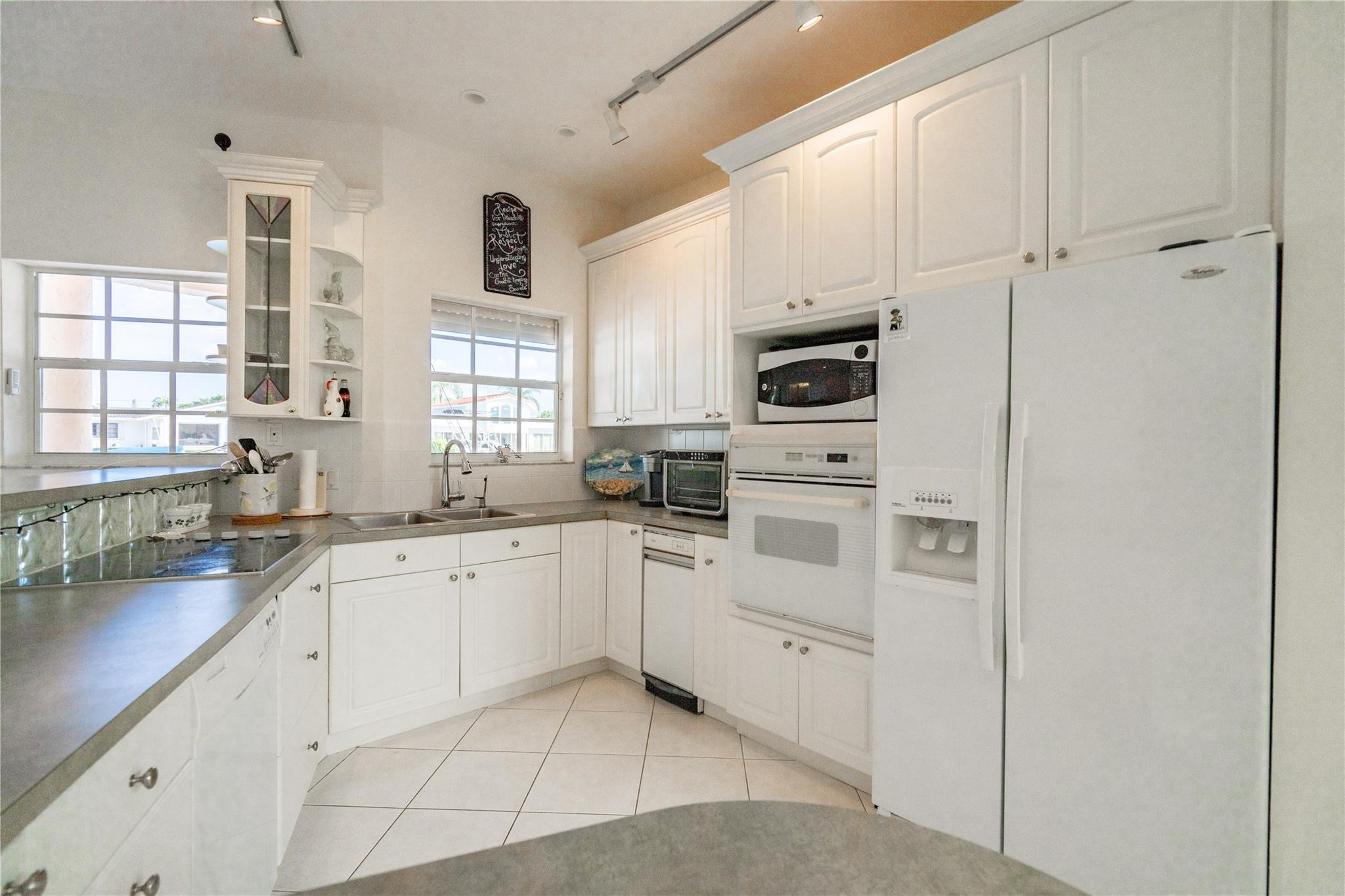 2671 NE 22nd Court