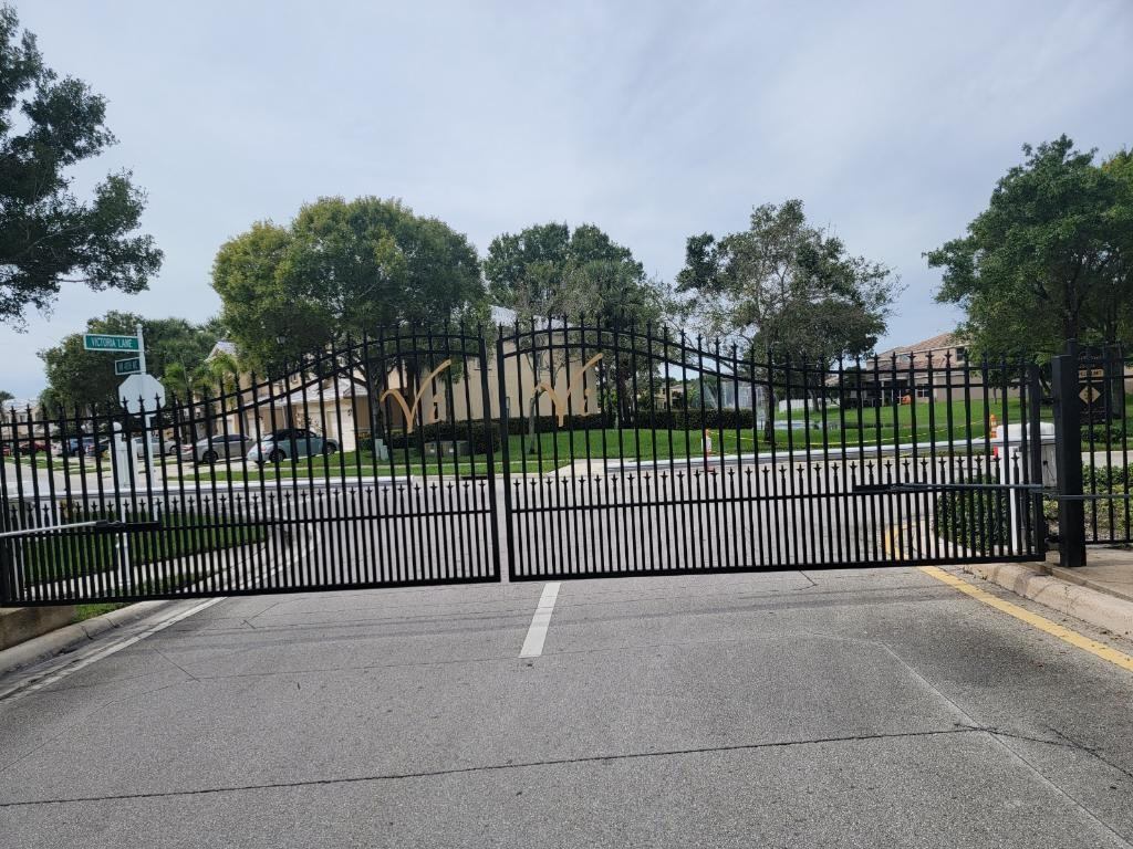 4821 NW 58th Manor