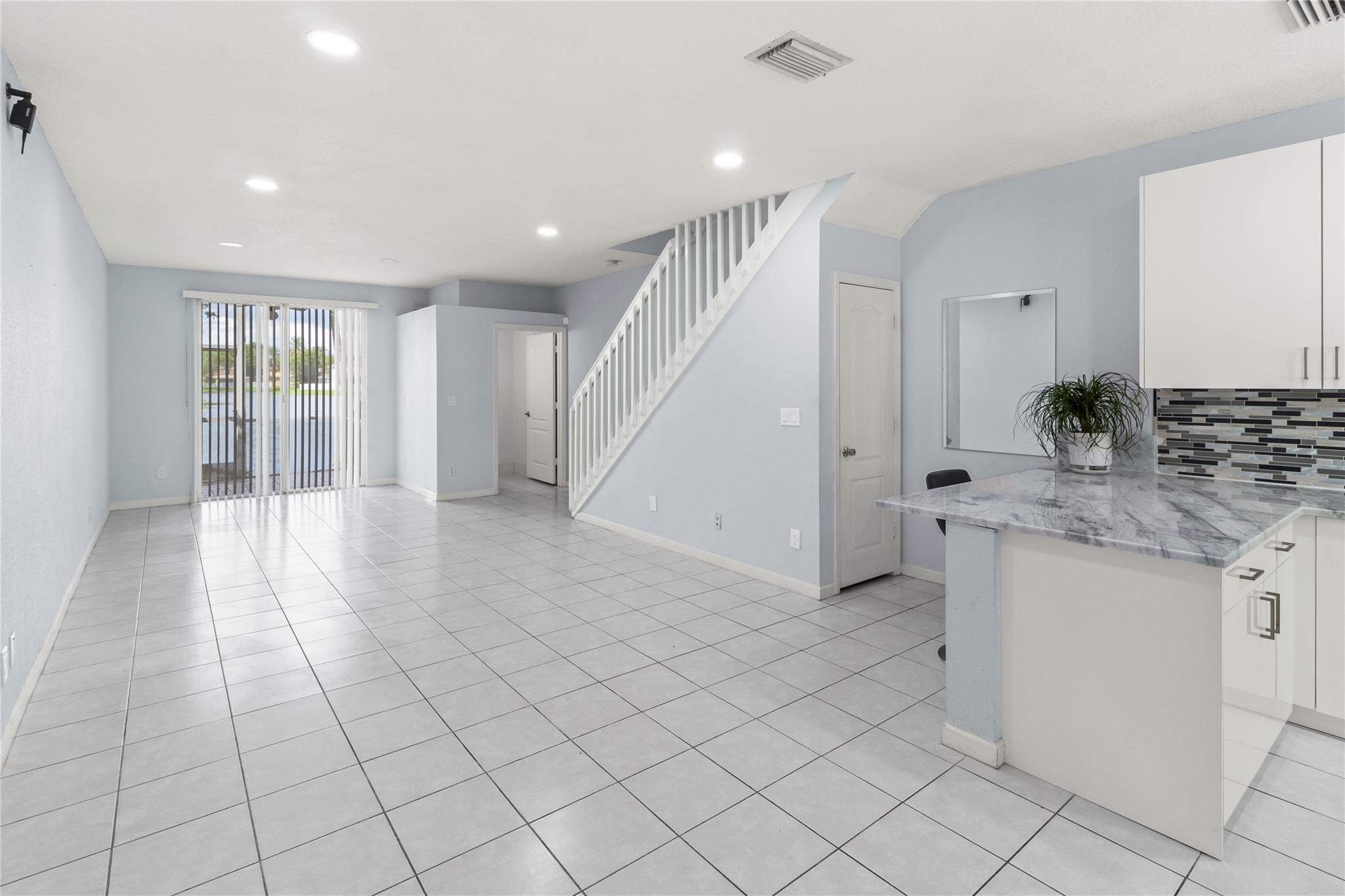 4821 NW 58th Manor