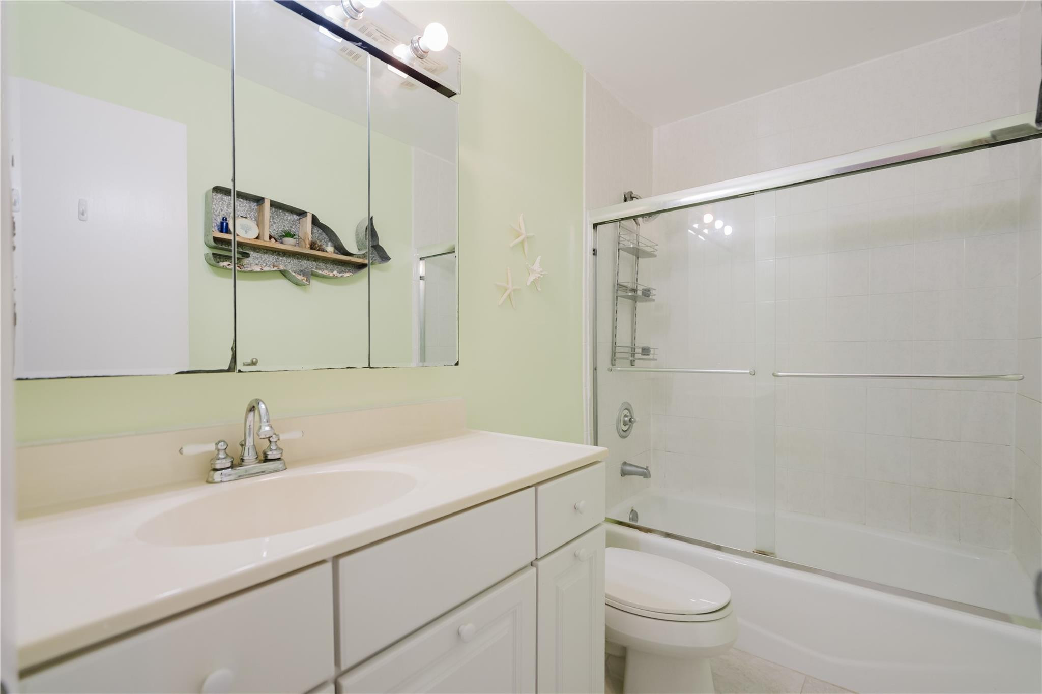 1003 SE 10th Street 11D