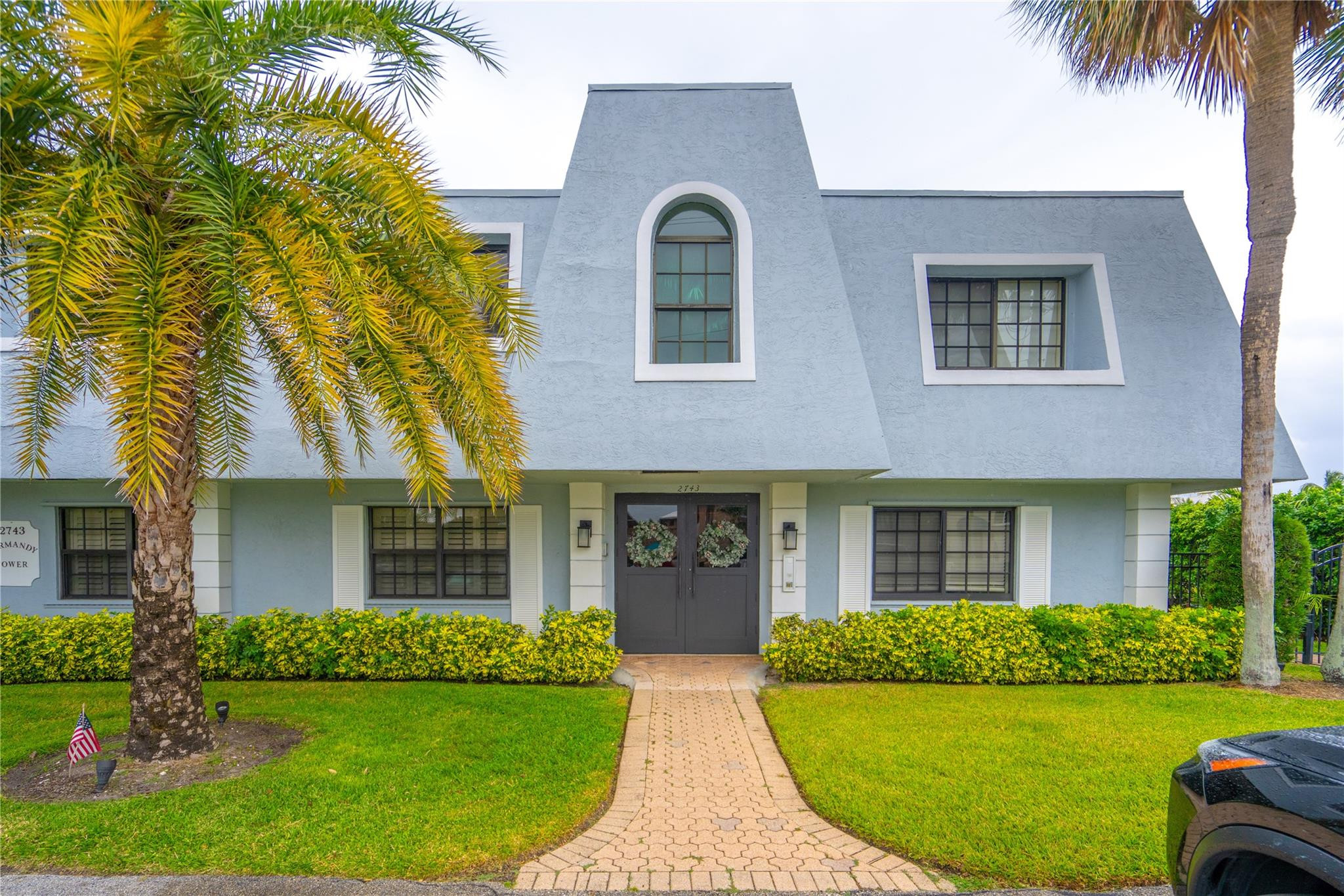 2743 NE 28th Court 2