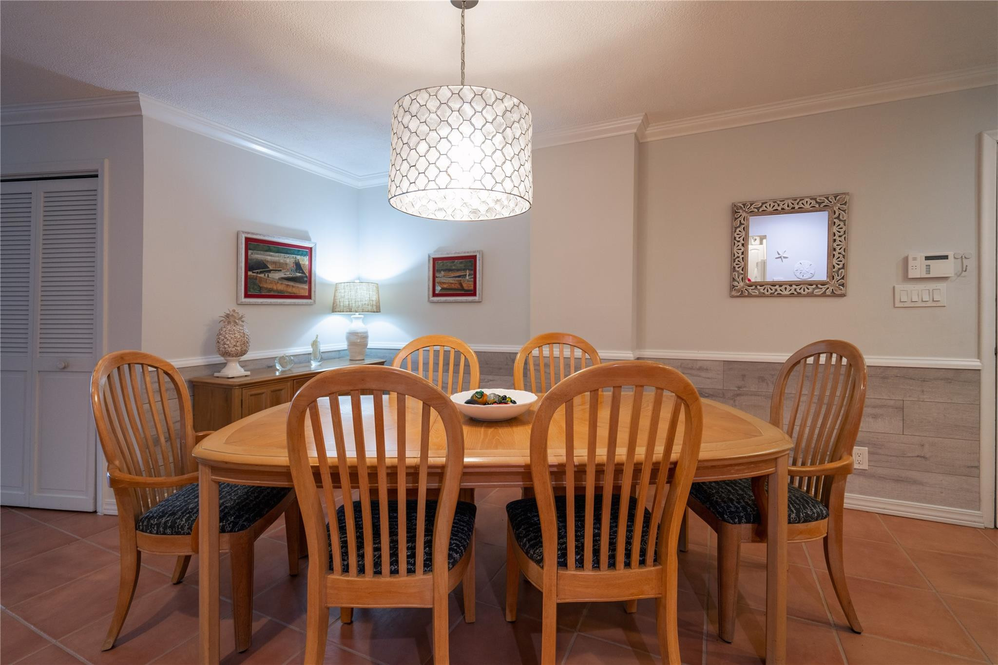 2743 NE 28th Court 2