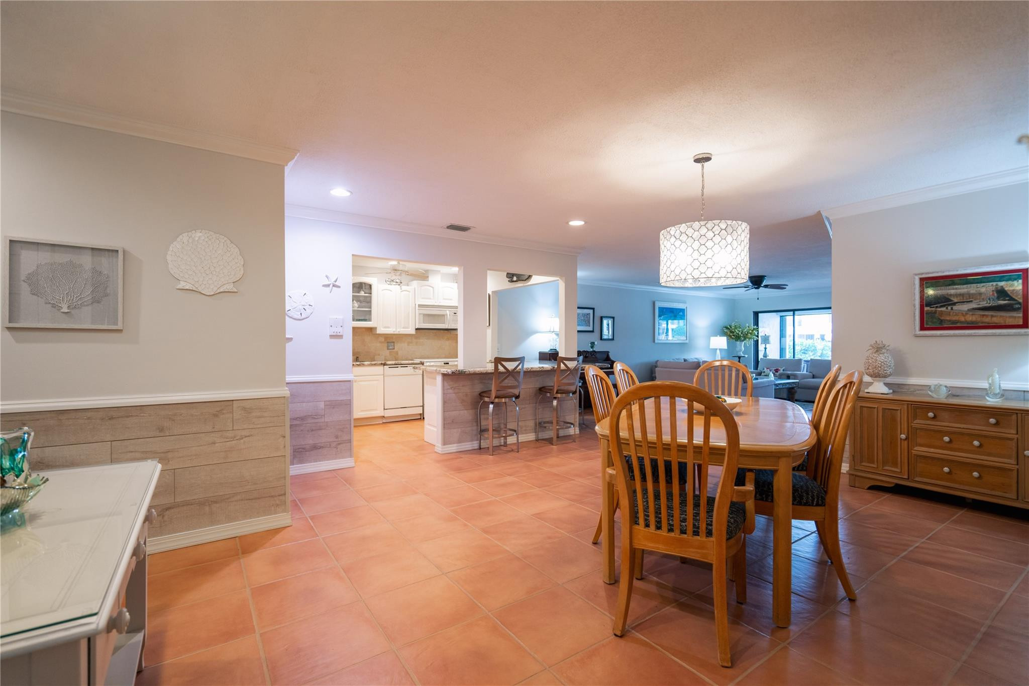2743 NE 28th Court 2