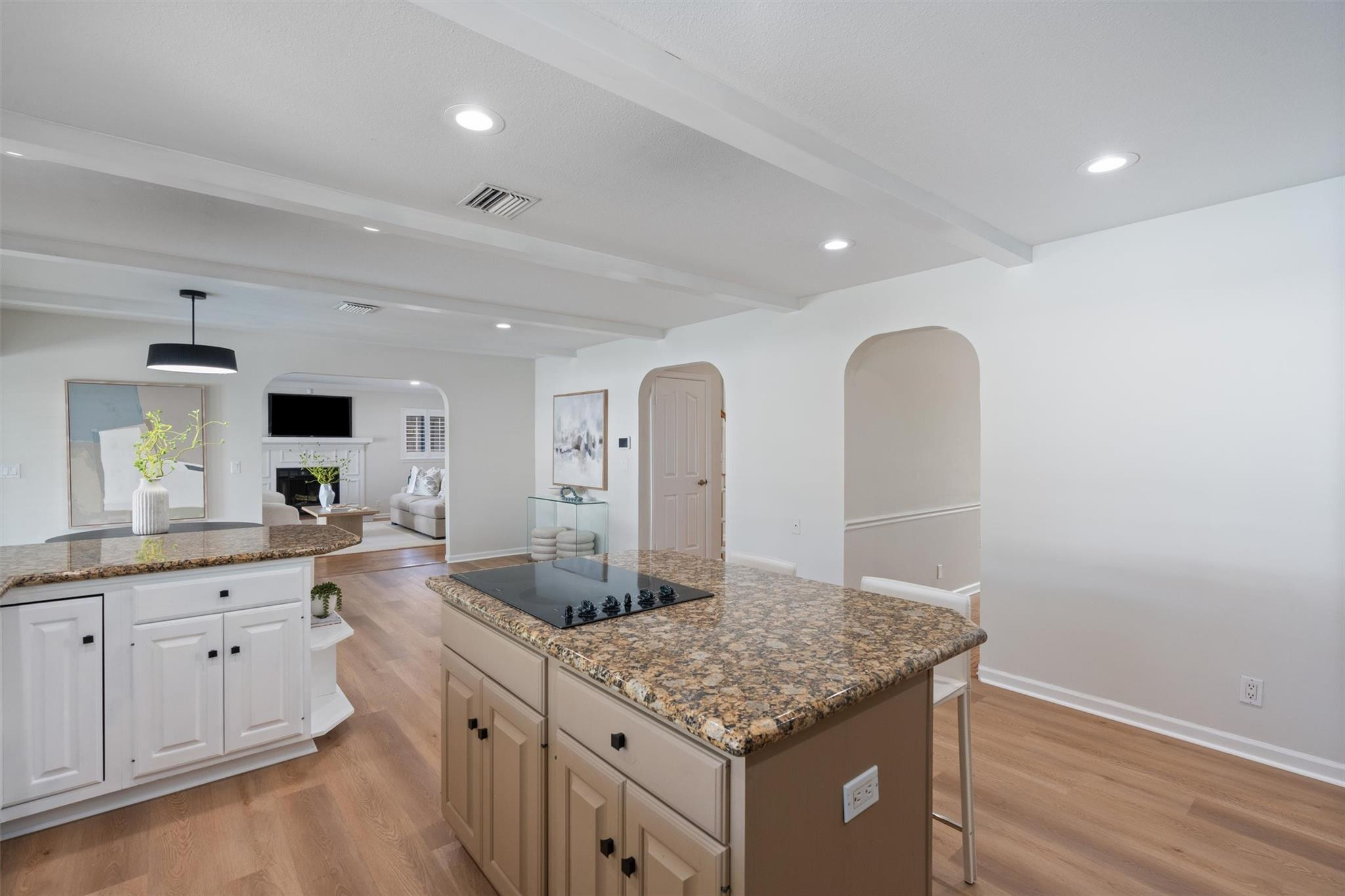 2841 NE 47th Street