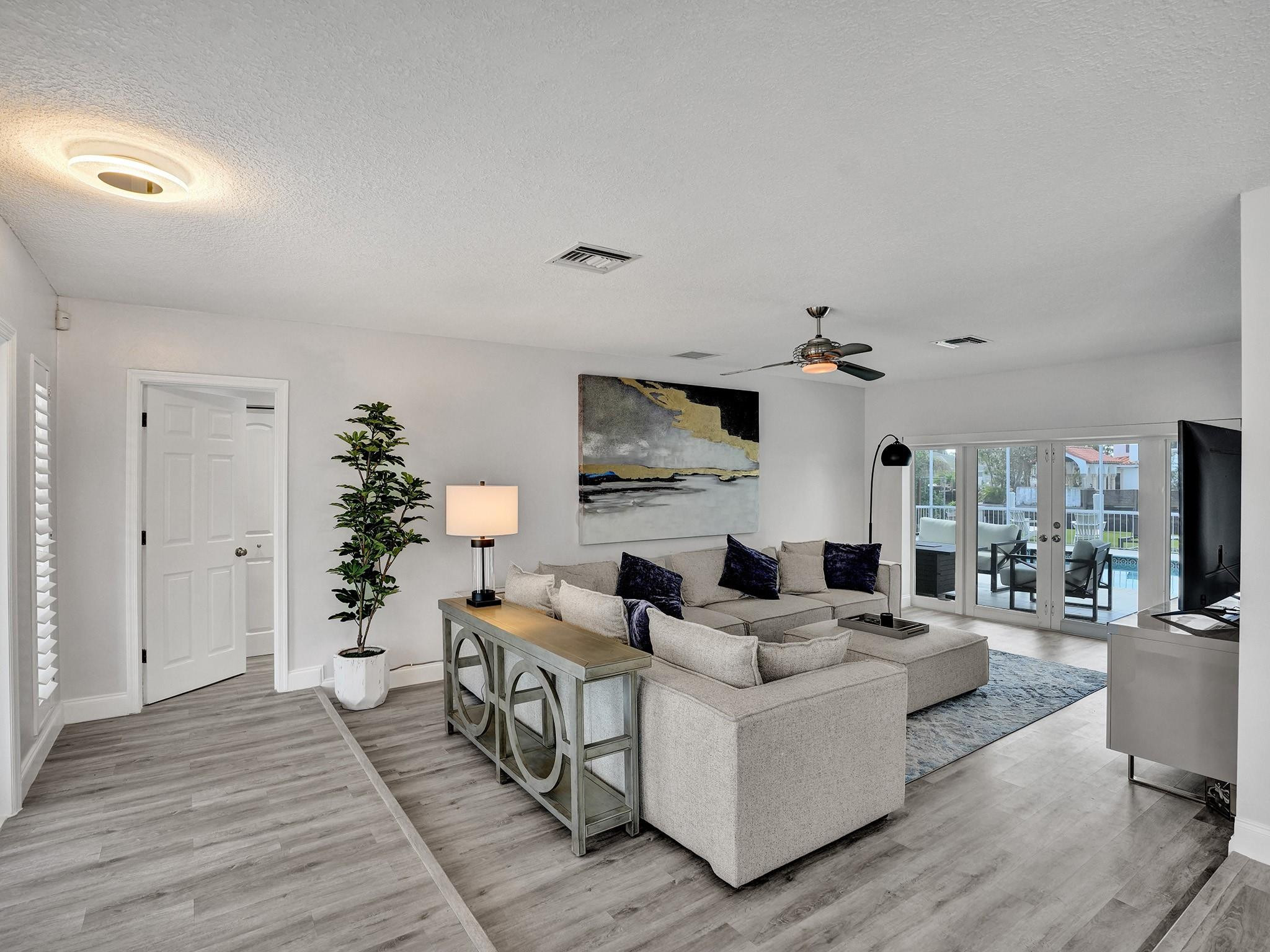2830 NE 60th Street